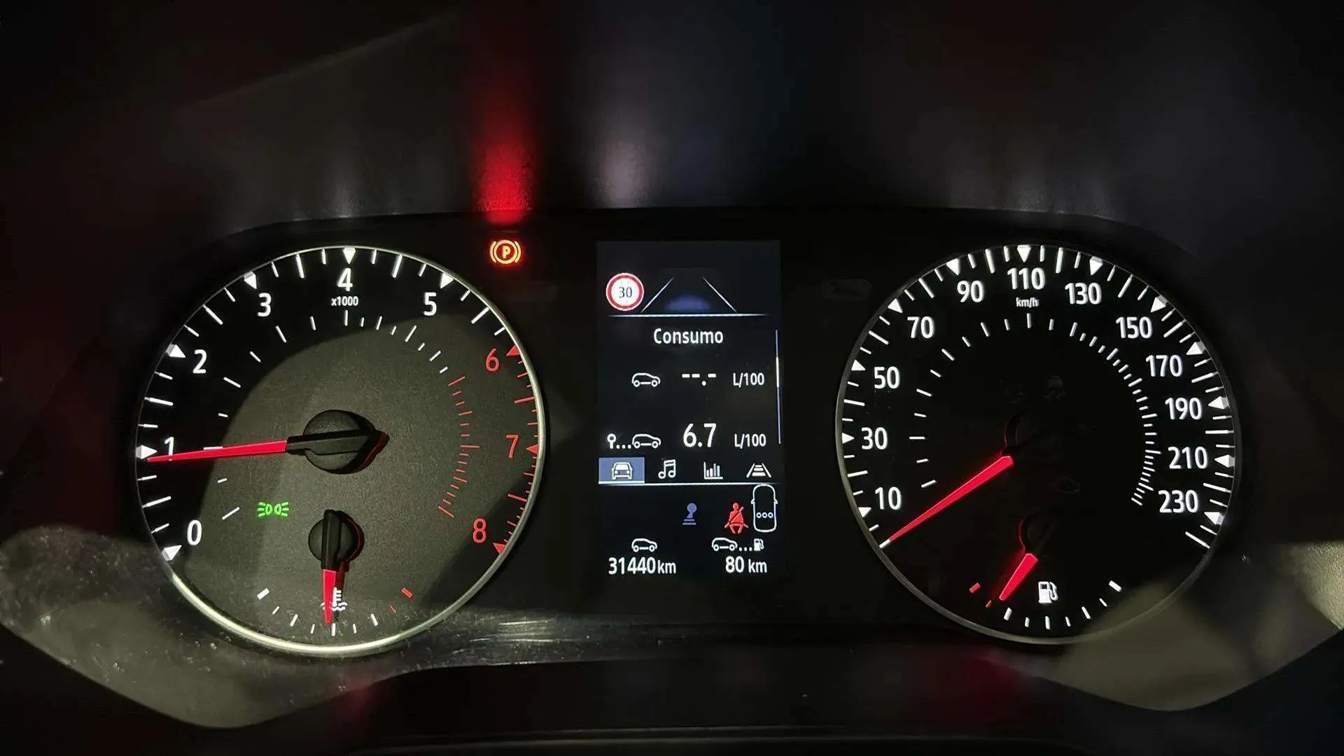 Renault Clio Equilibre TCe - foto 13