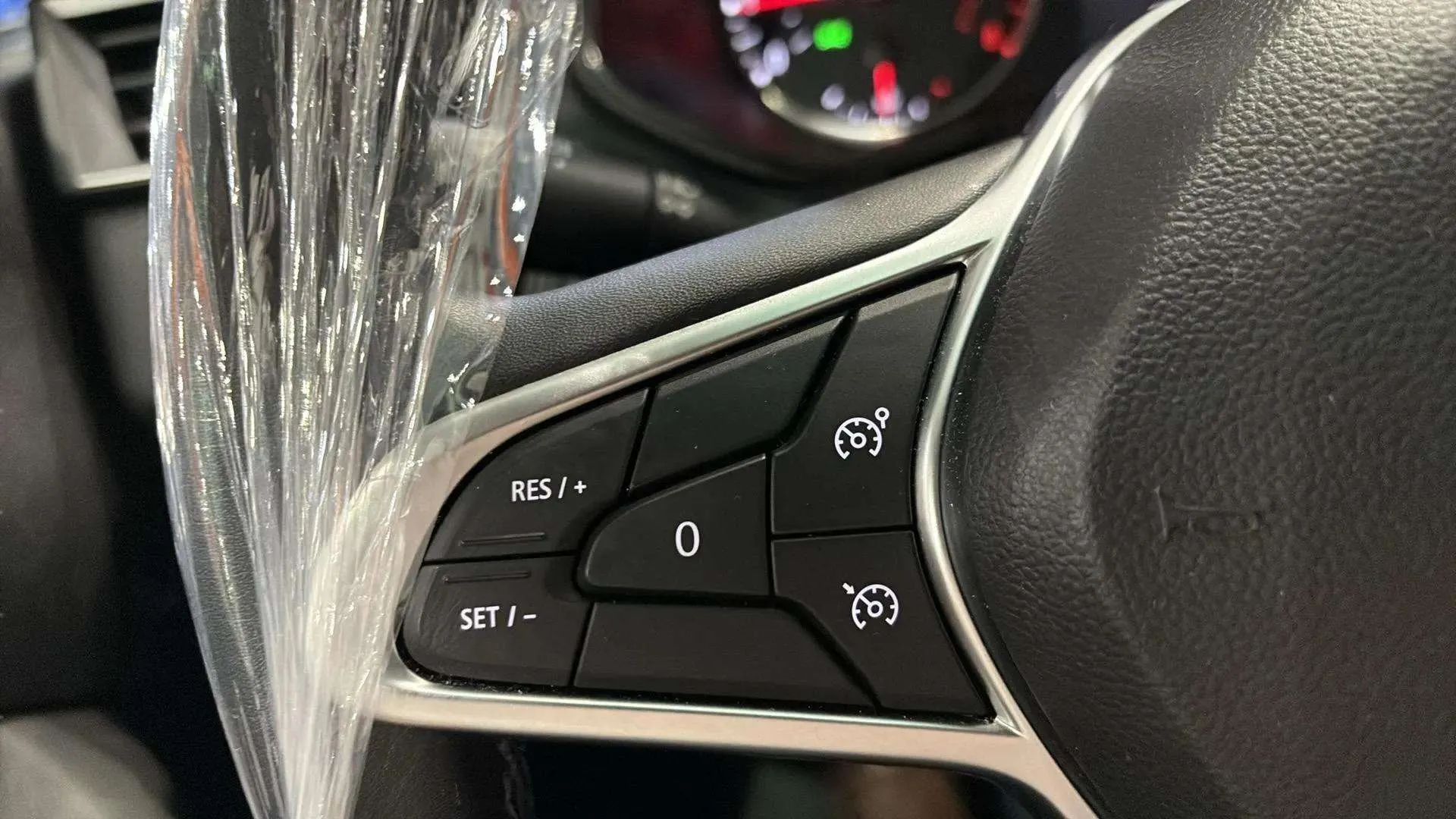 Renault Clio Equilibre TCe - foto 19