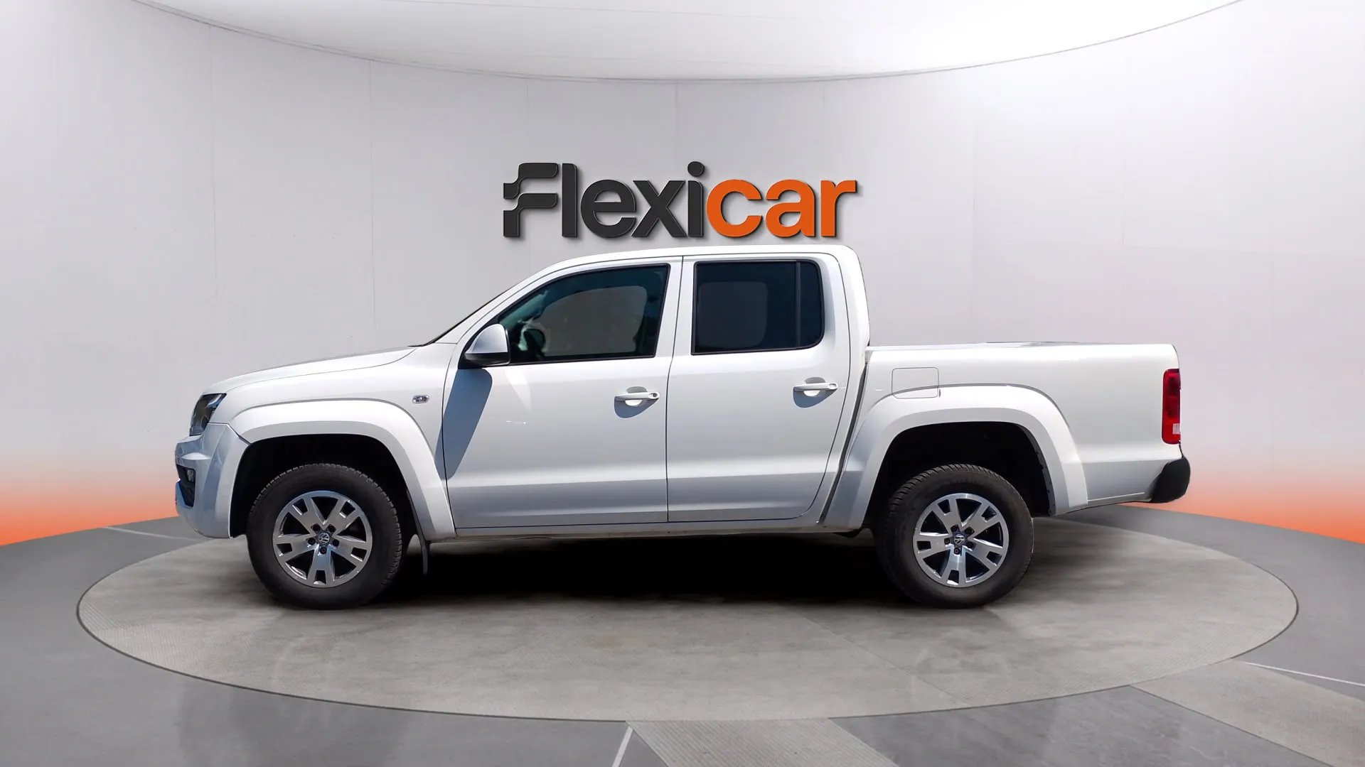 Volkswagen Amarok Doble Cabina Básico 3.0 TDI - foto 4
