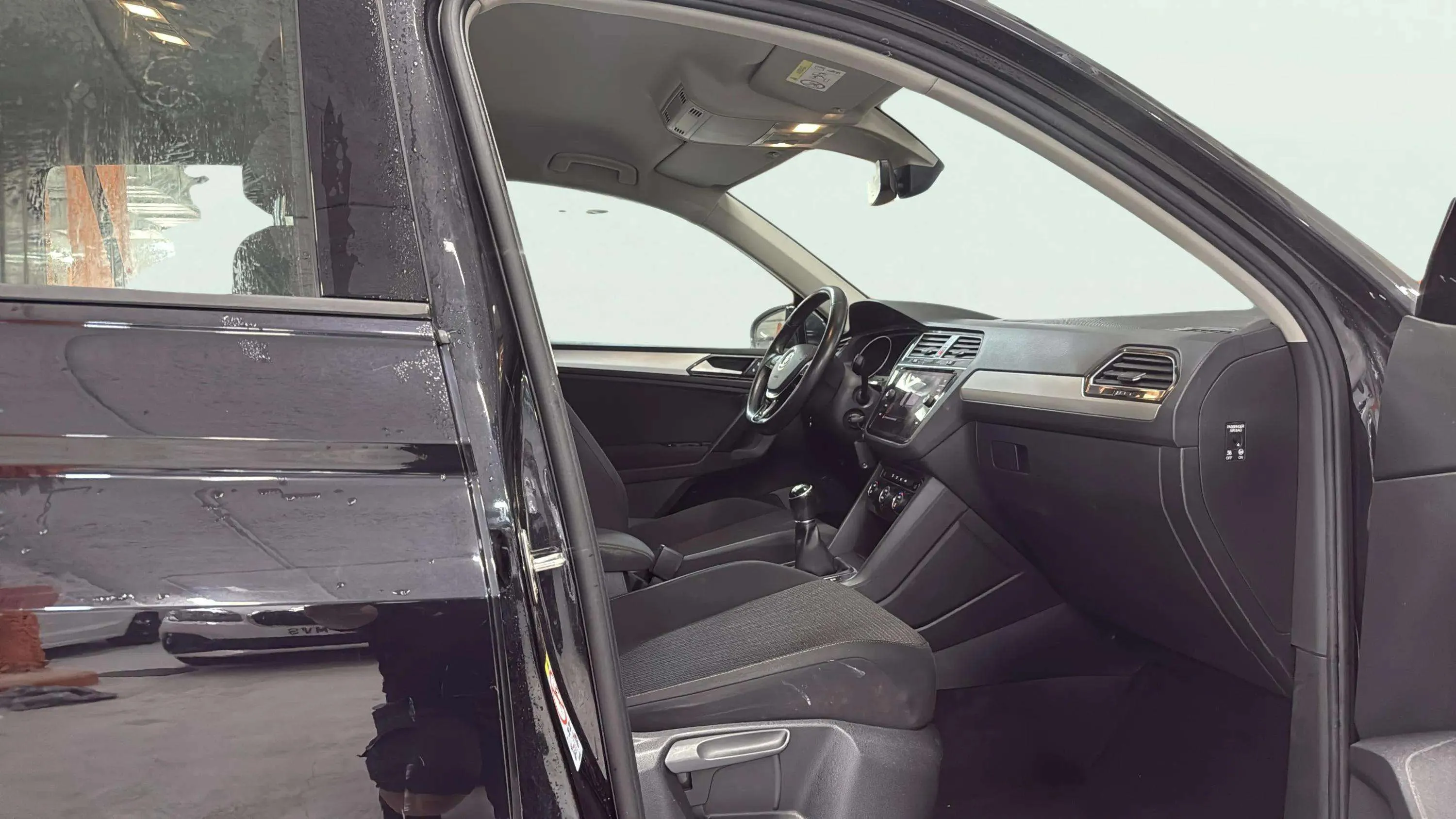Volkswagen Tiguan Edition 2.0 TDI BMT - foto 14