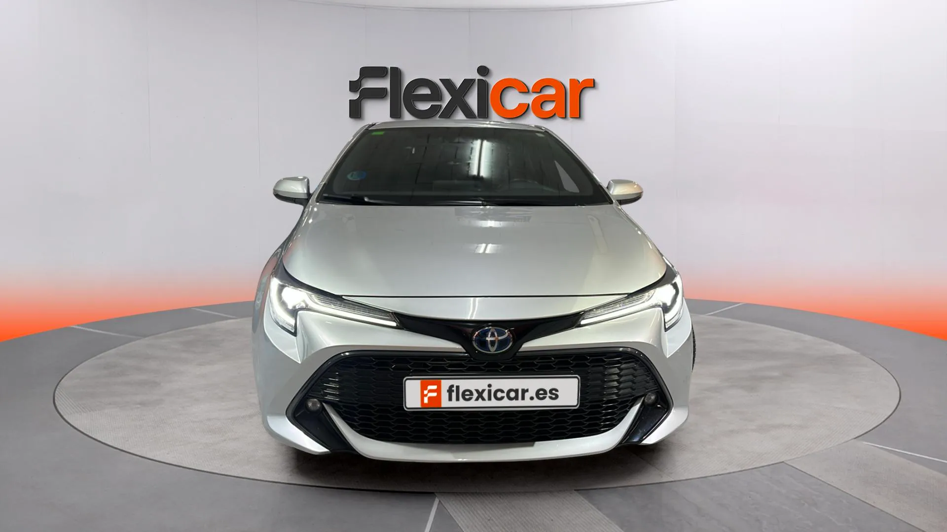 Toyota Corolla 2.0 180H Active Tech E-CVT - foto 2