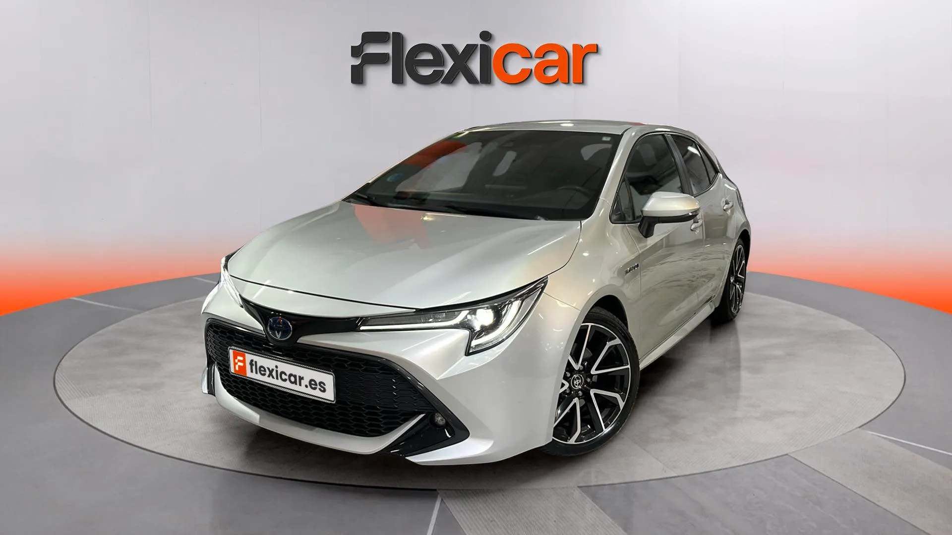 Toyota Corolla 2.0 180H Active Tech E-CVT - foto 3