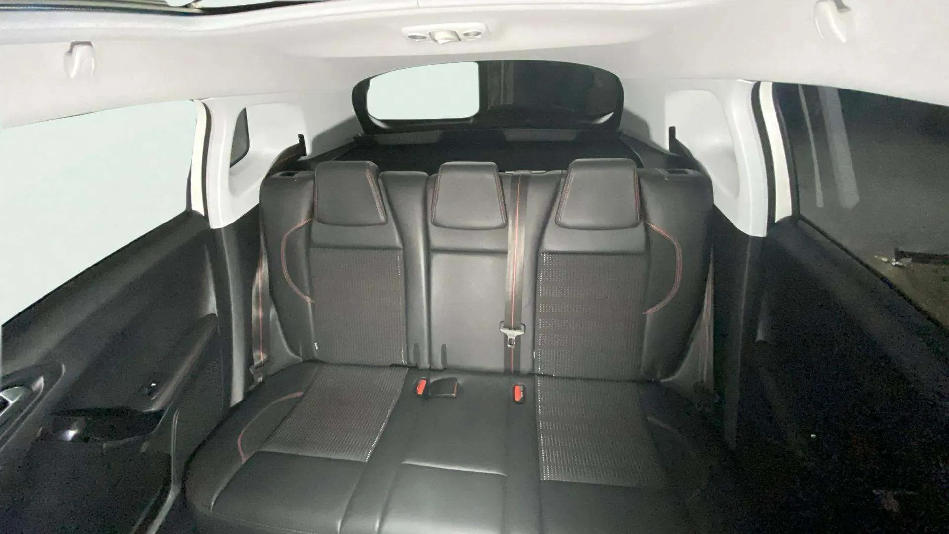 Peugeot 2008 GT Line 1.6 BlueHDi - foto 19