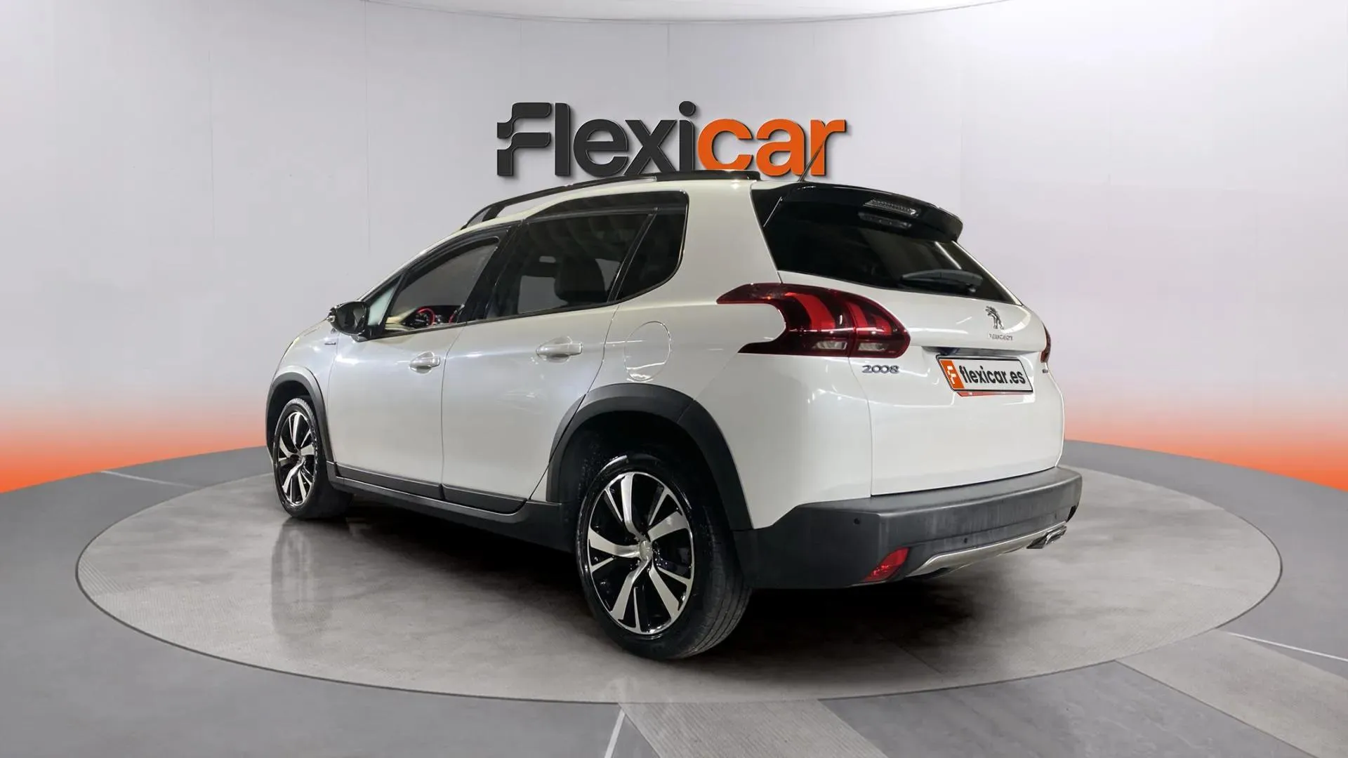 Peugeot 2008 GT Line 1.6 BlueHDi - foto 6