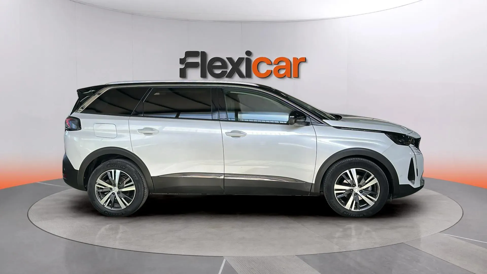 Peugeot 5008 1.5 BlueHDi GT Pack EAT8 - foto 5