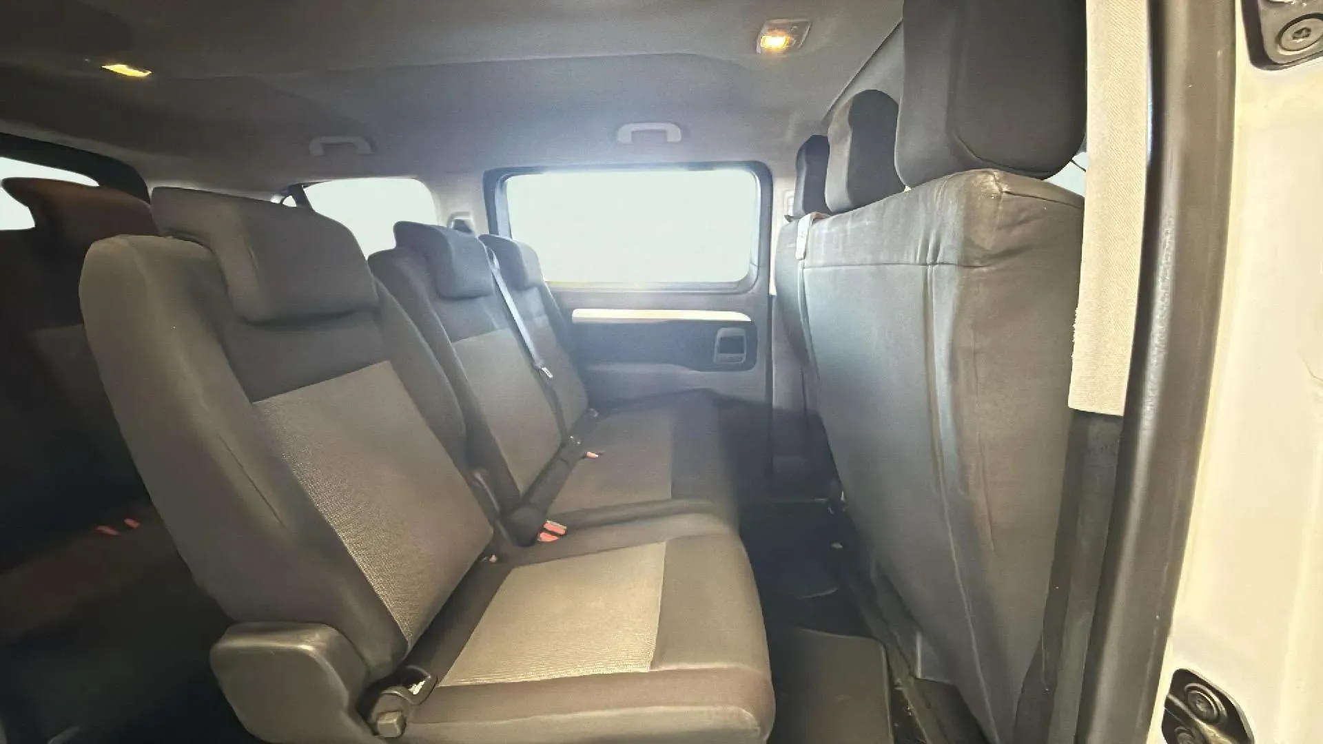 Peugeot Traveller Active 1.5 BlueHDi Compact - foto 16