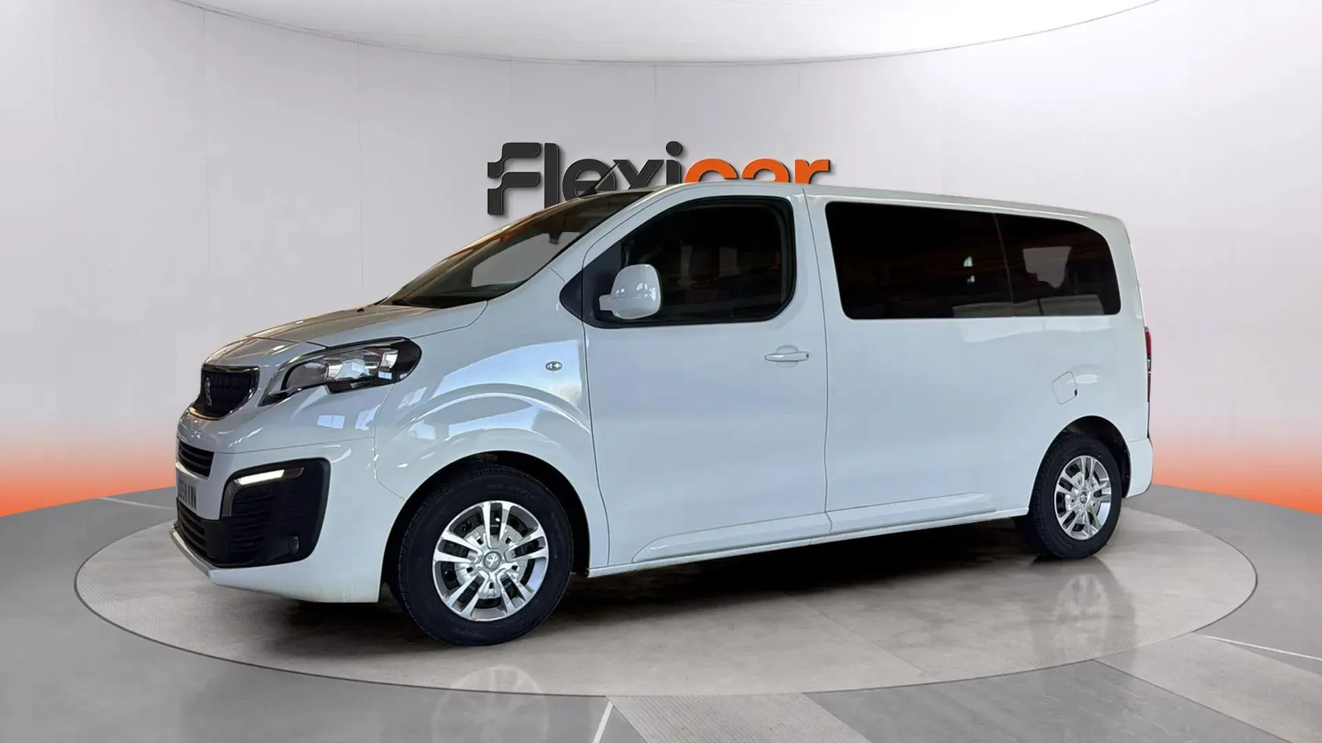 Peugeot Traveller Active 1.5 BlueHDi Compact - foto 10