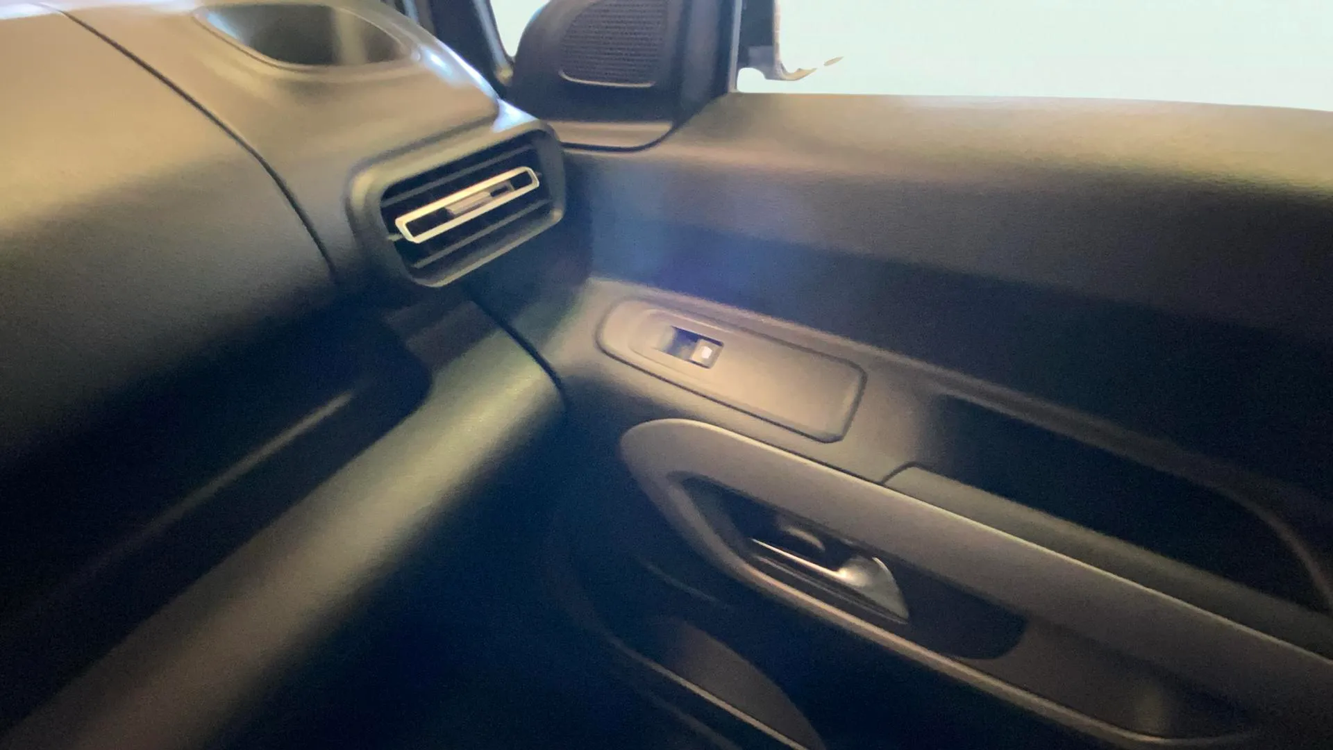 Toyota Proace City 1.2 Family Active L1 - foto 33
