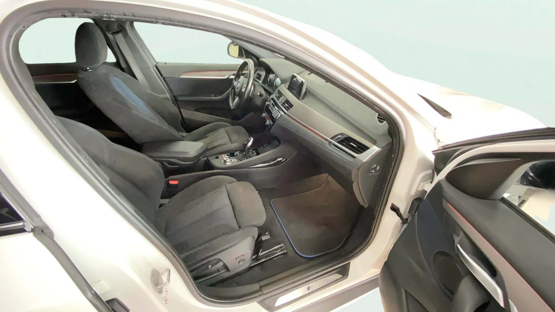 BMW X2 xDrive20dA - foto 9