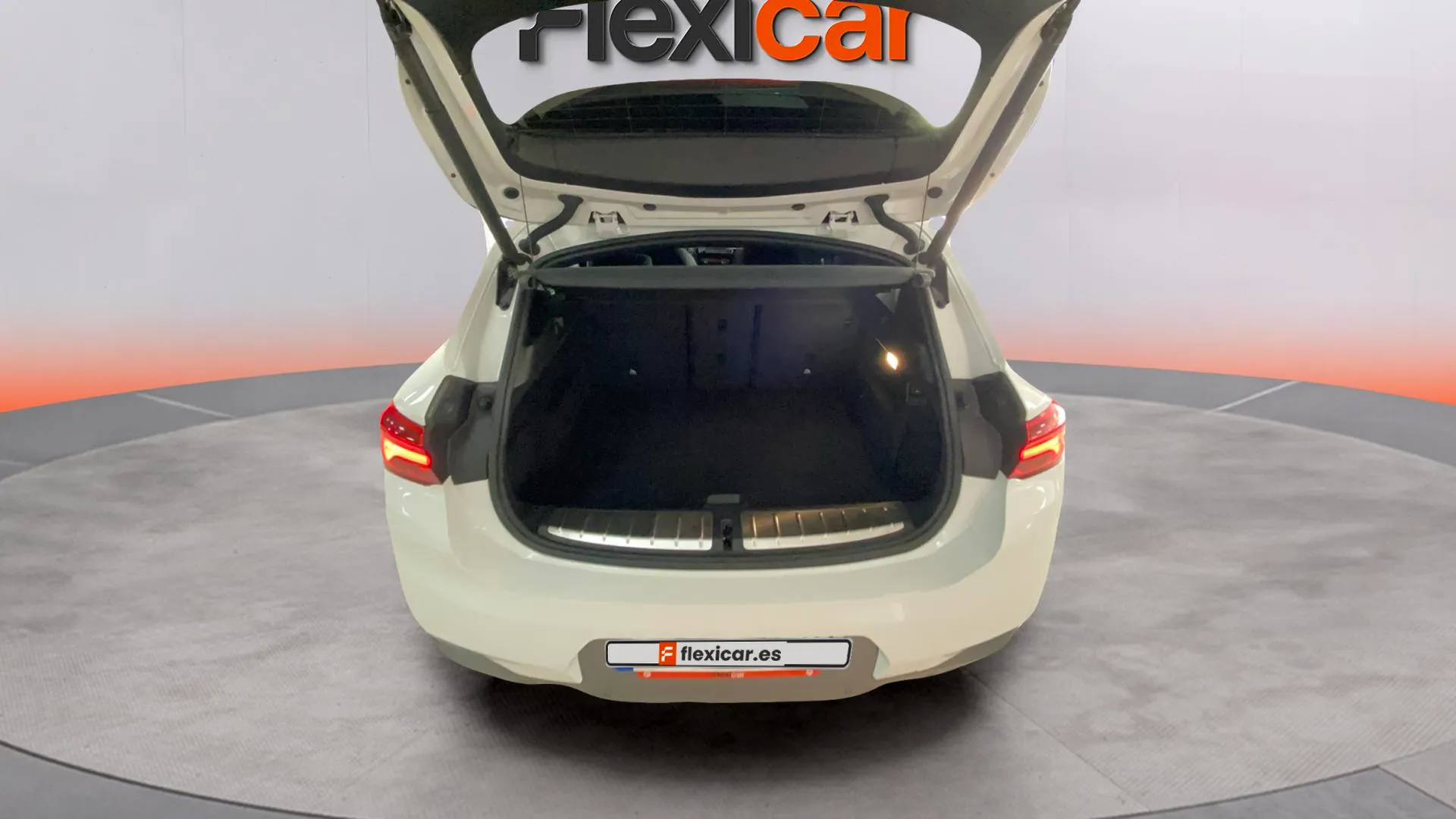 BMW X2 xDrive20dA - foto 12