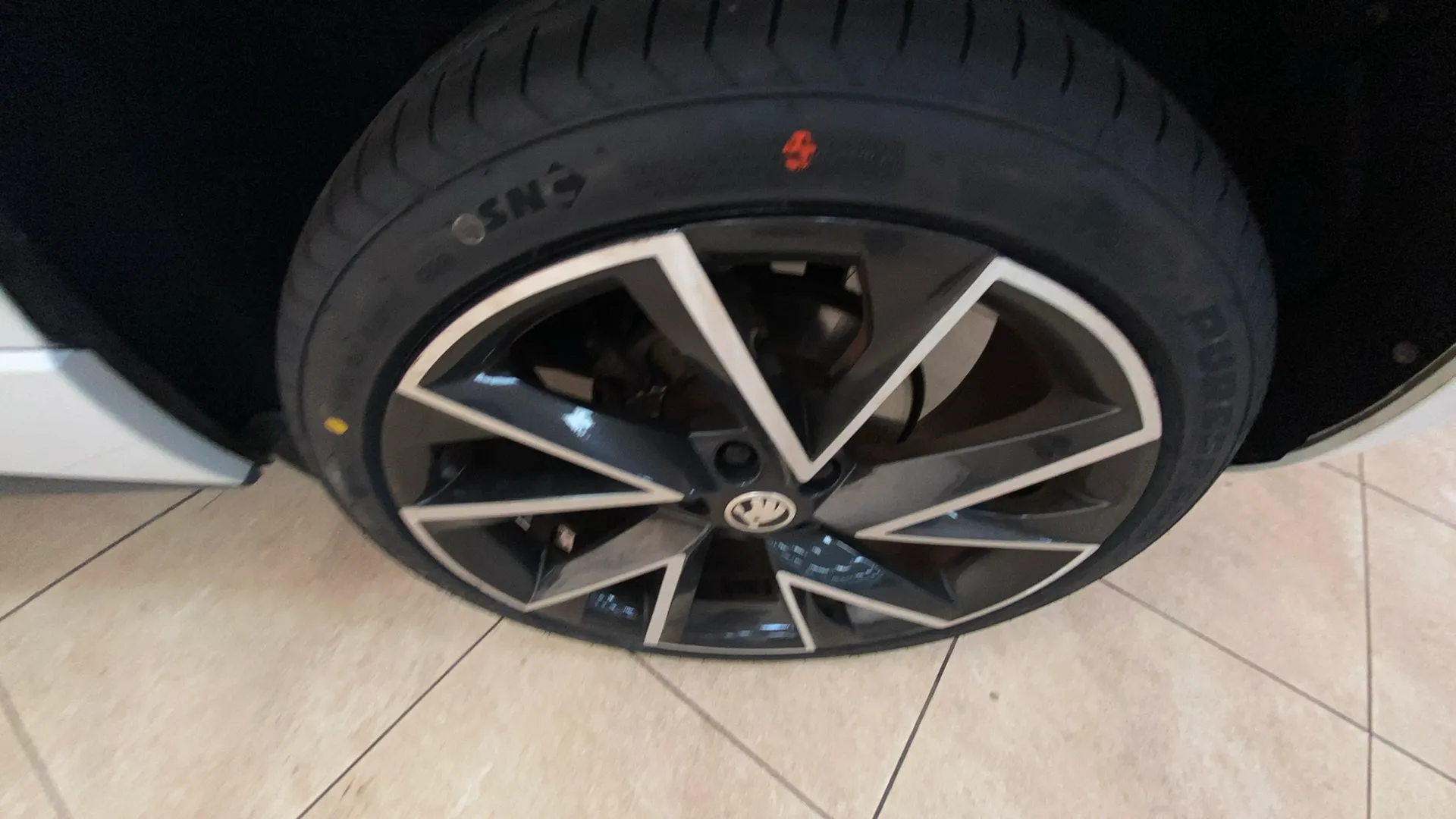 Škoda Karoq 1.5 TSI ACT Style - foto 16