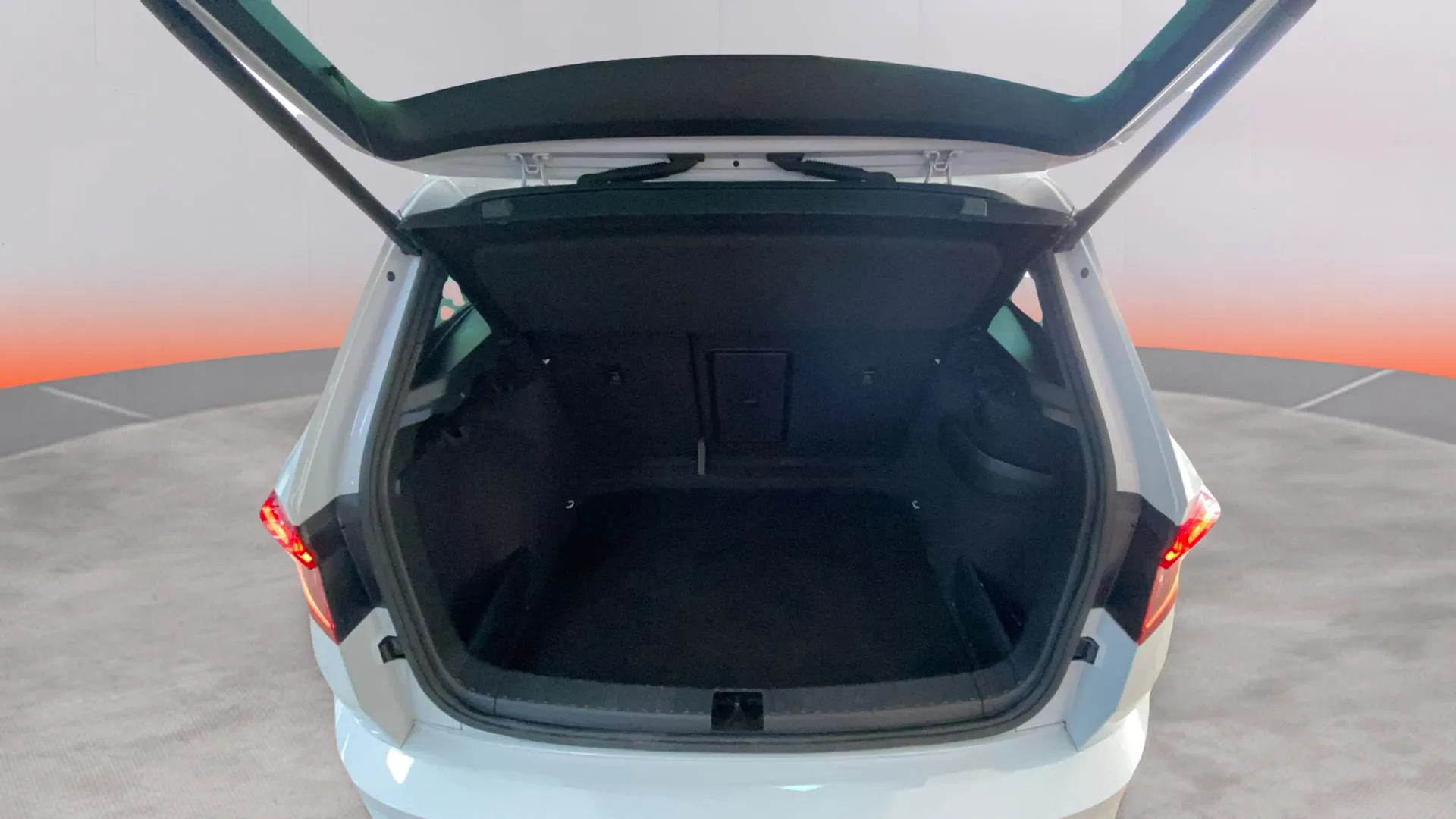 Škoda Karoq 1.5 TSI ACT Style - foto 12