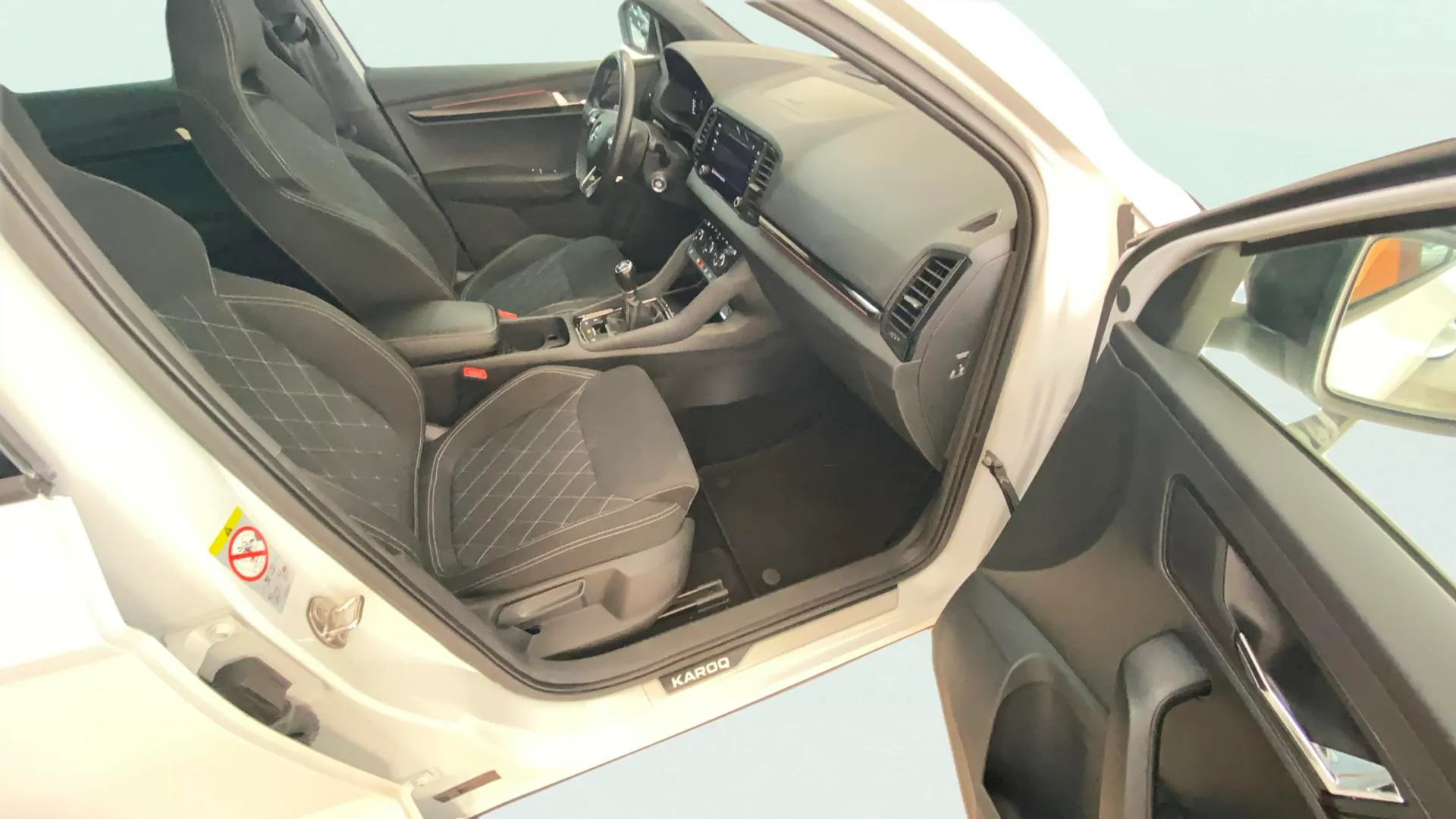 Škoda Karoq 1.5 TSI ACT Style - foto 9