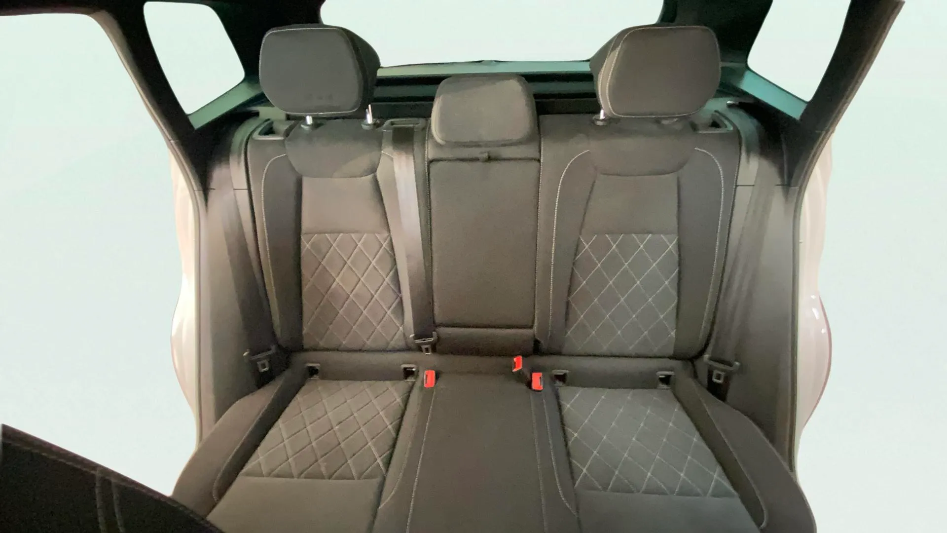 Škoda Karoq 1.5 TSI ACT Style - foto 11