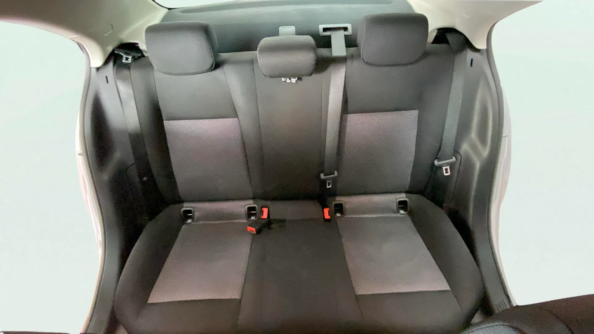 Mercedes-Benz Clase A Sedán A 180 d - foto 11