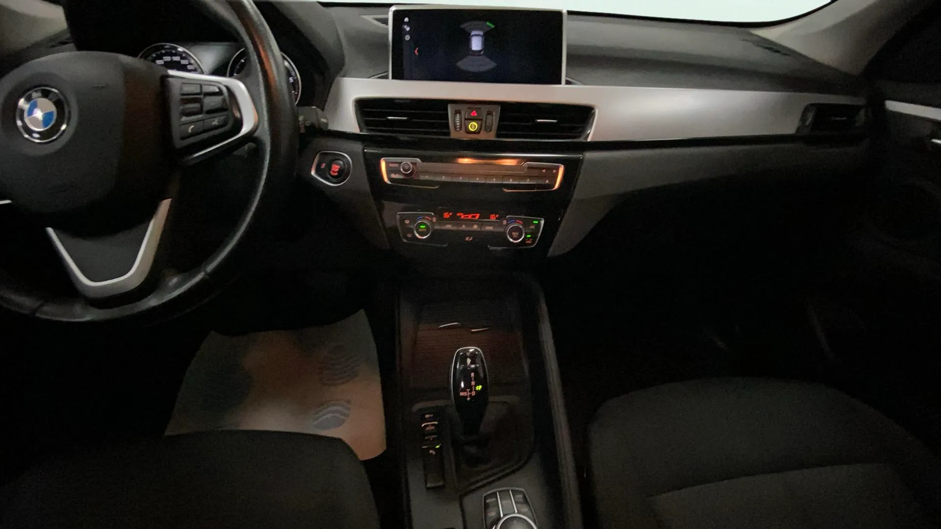 BMW X1 sDrive18i - foto 6