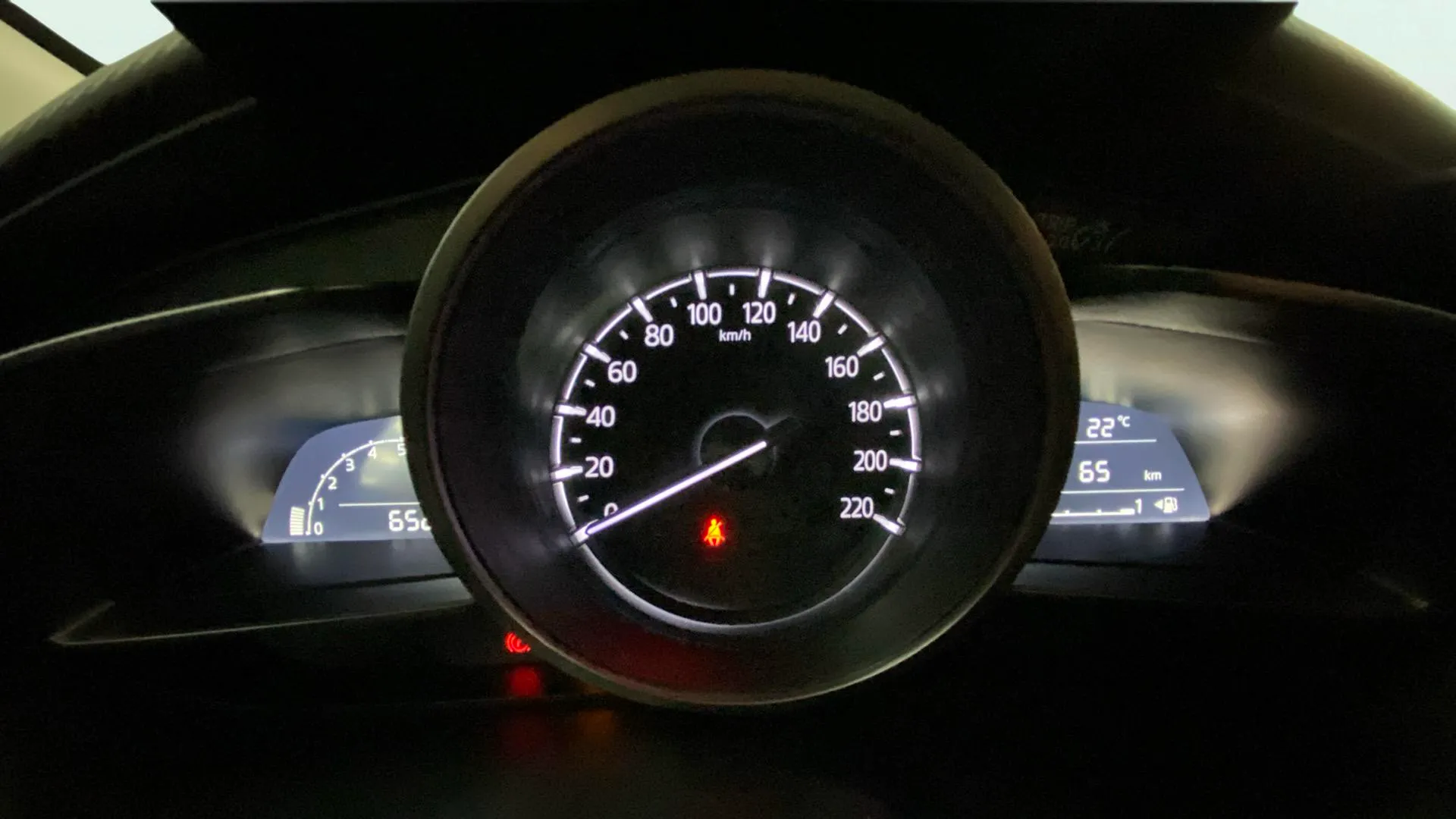 Mazda CX-3 2.0 G 2WD Evolution - foto 12