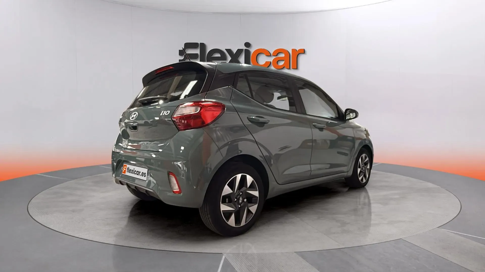 Hyundai i10 1.0 Klass - foto 8