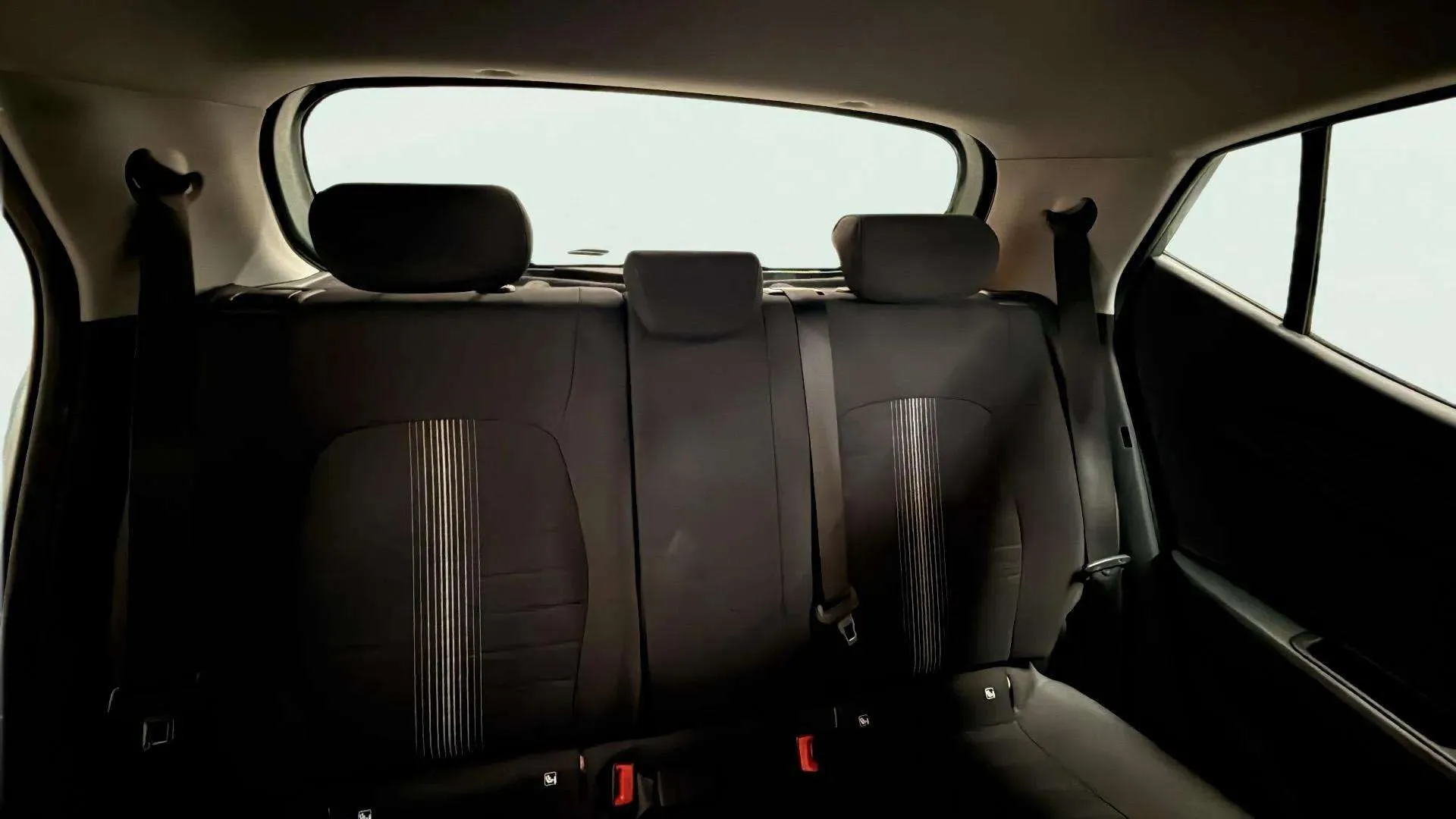 Hyundai i10 1.0 Klass - foto 19