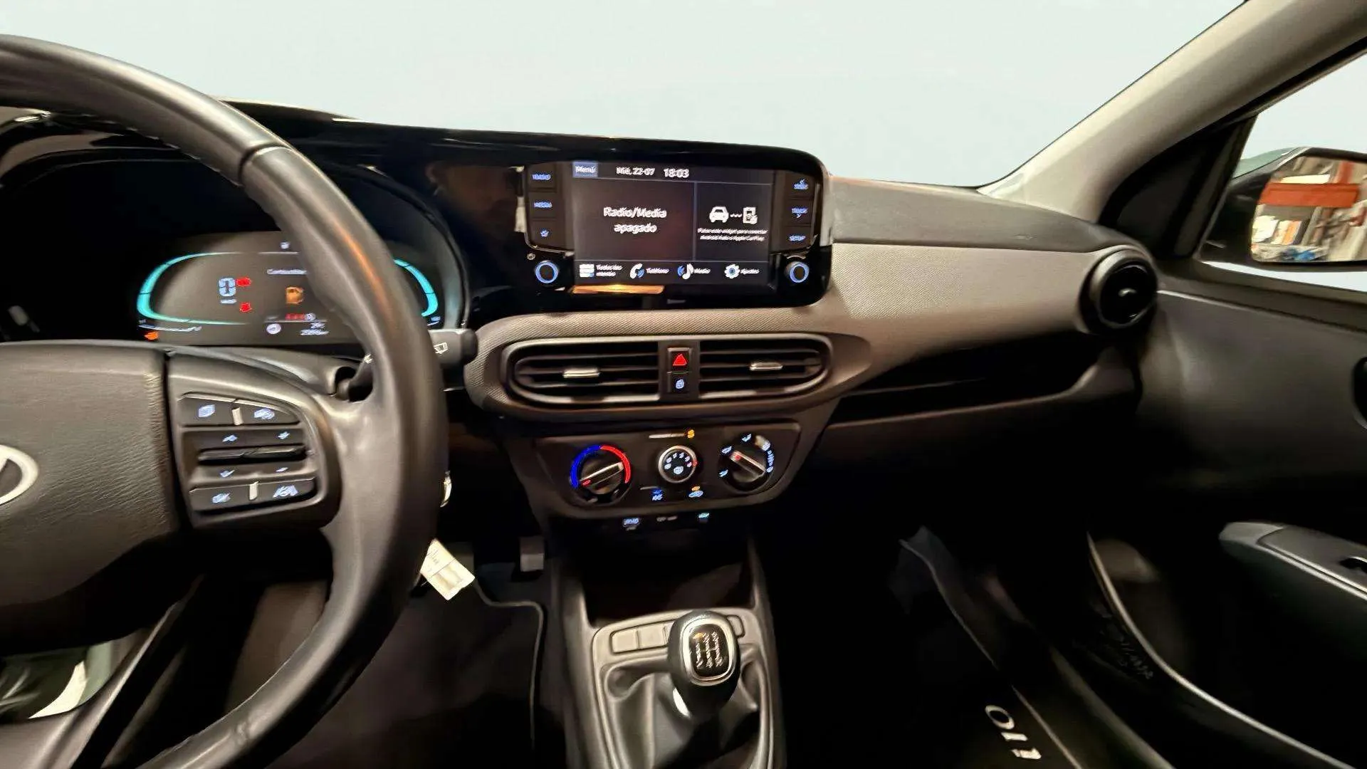 Hyundai i10 1.0 Klass - foto 11