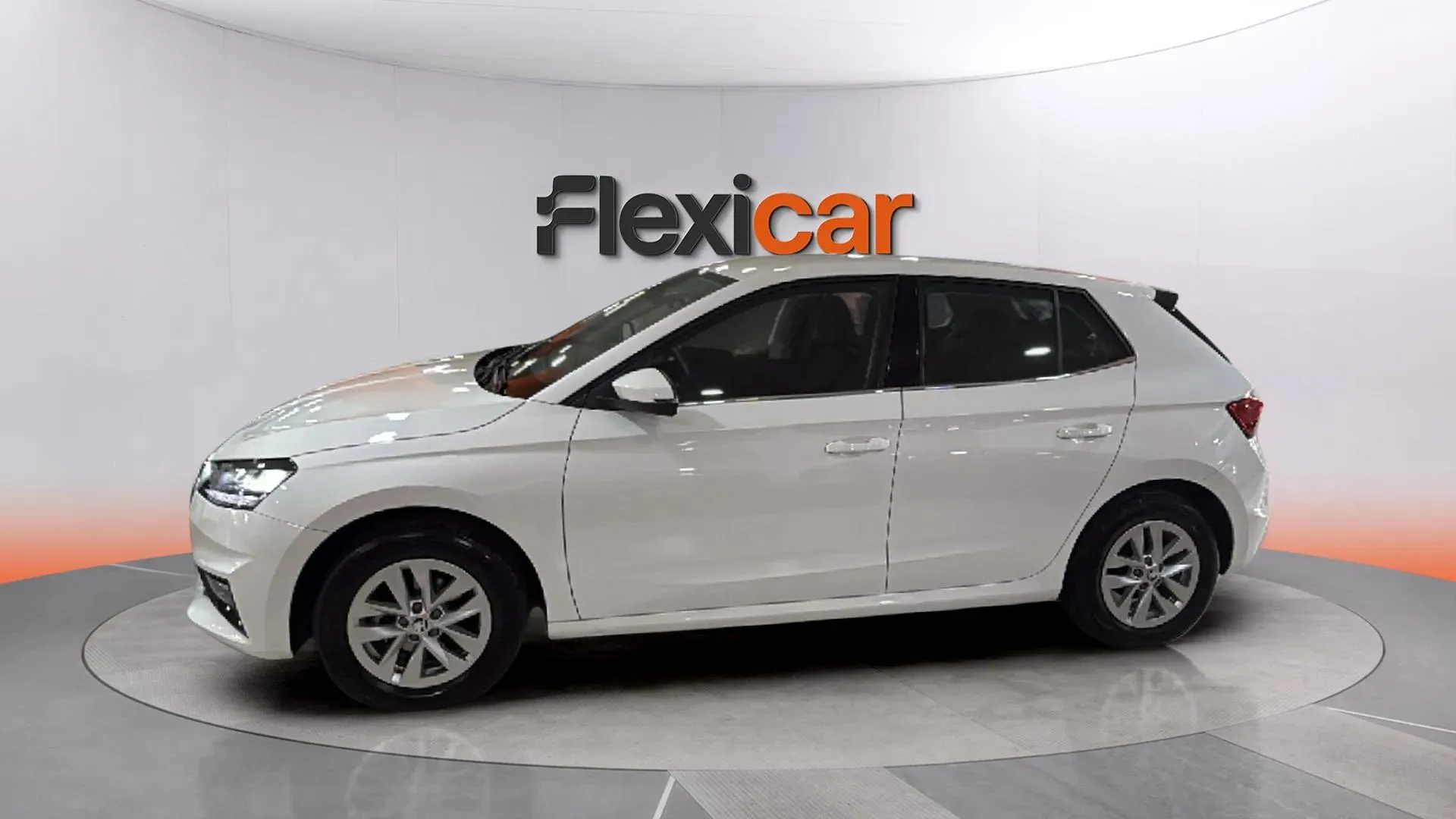 Škoda Fabia 1.0 MPI Active - foto 4