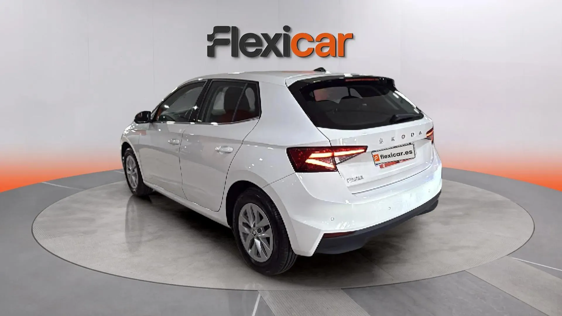 Škoda Fabia 1.0 MPI Active - foto 5
