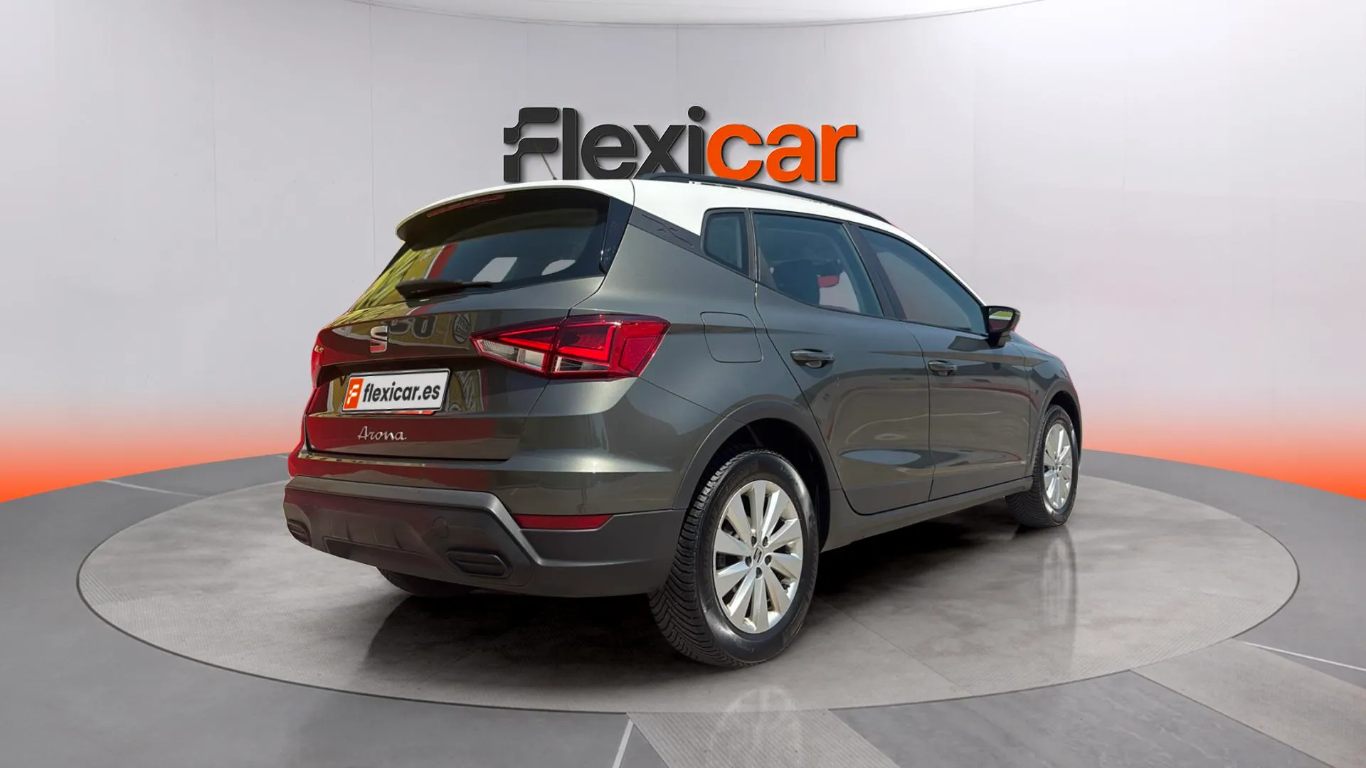 SEAT Arona 1.0 TSI FR - foto 7