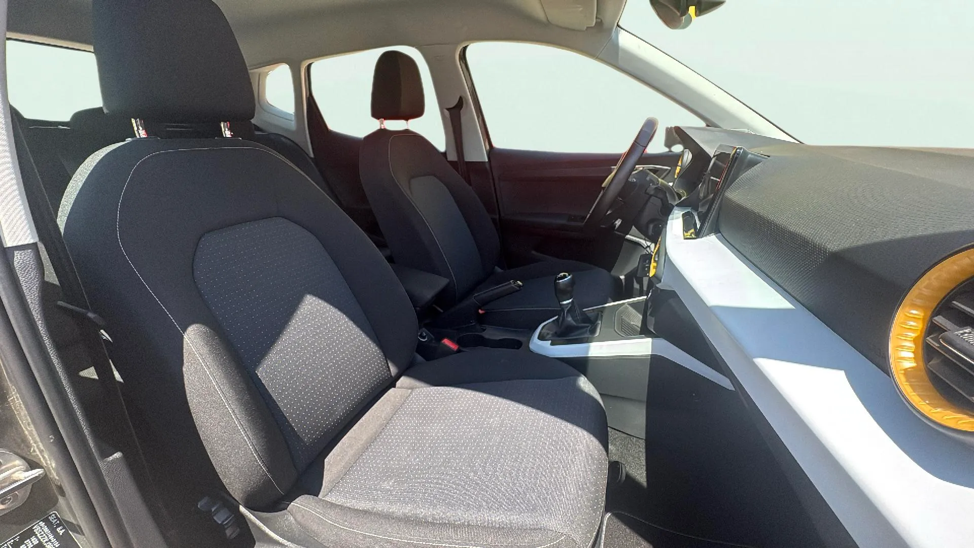SEAT Arona 1.0 TSI FR - foto 14