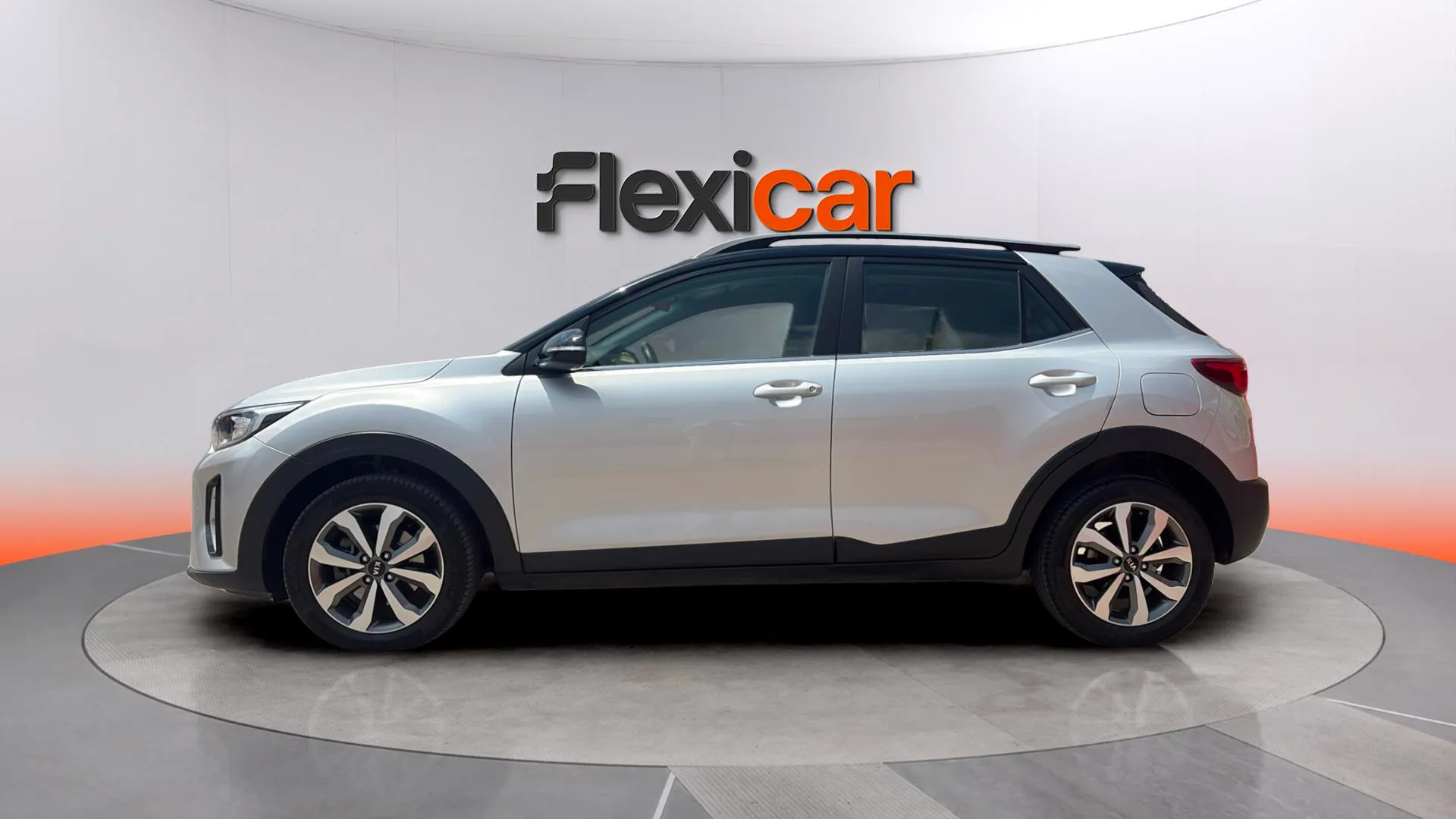 Kia Stonic 1.0 T-GDi MHEV Drive DCT - foto 4