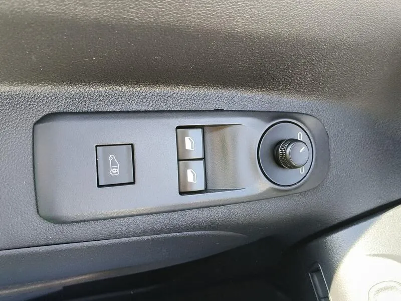 Citroën Berlingo BlueHDi 100 Control - foto 24