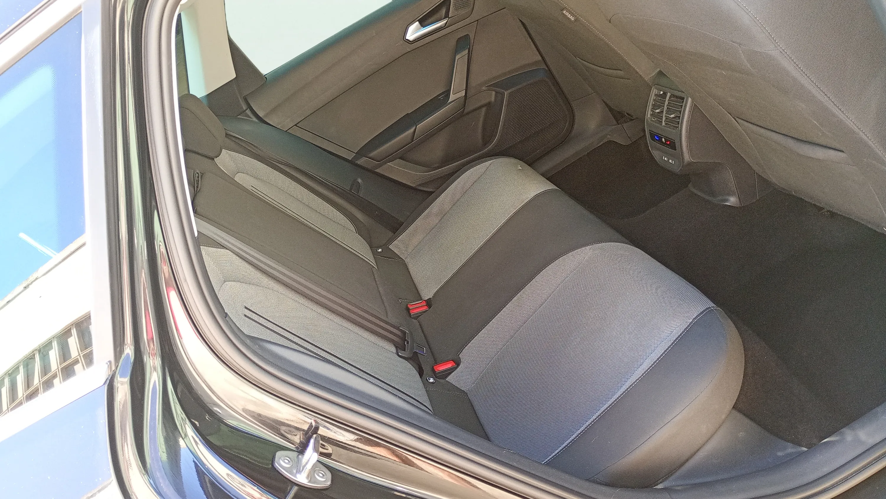 SEAT León 1.5 TSI FR 25 Aniversario - foto 12