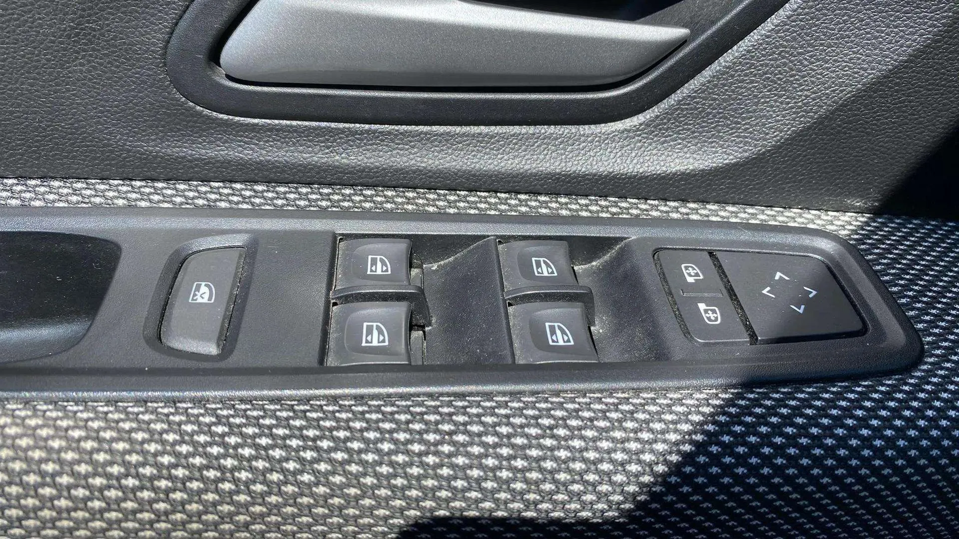 Dacia Sandero Expression TCe - foto 16