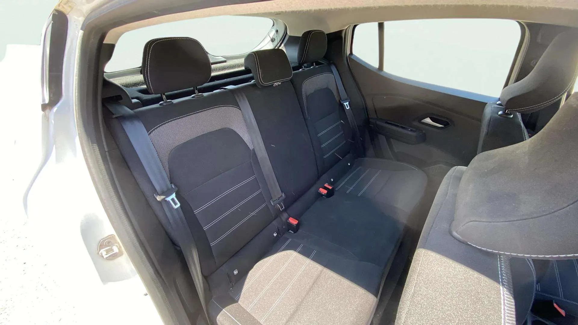 Dacia Sandero Expression TCe - foto 11