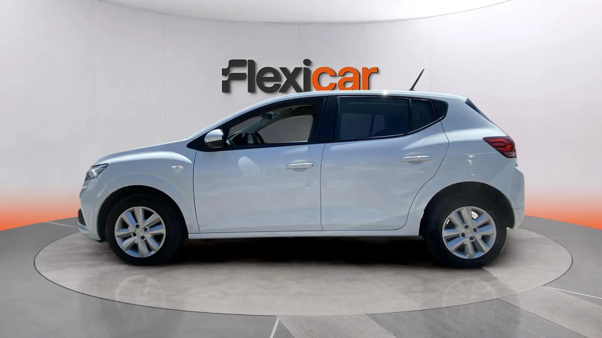 Dacia Sandero Expression TCe - foto 5