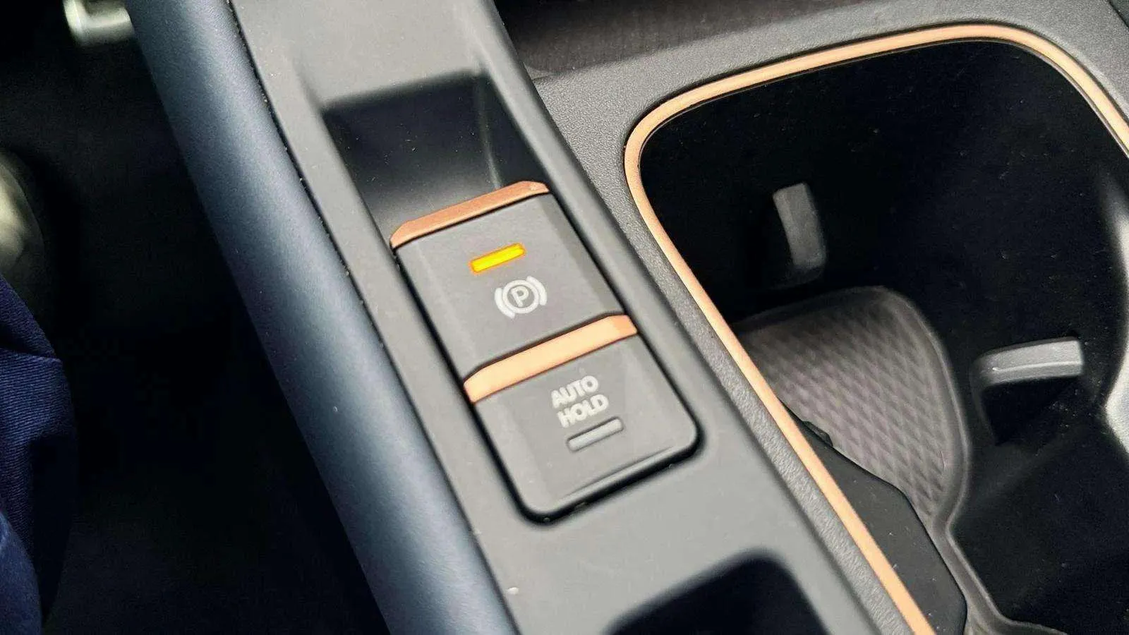 Cupra Terramar 1.5 eTSI DSG - foto 27
