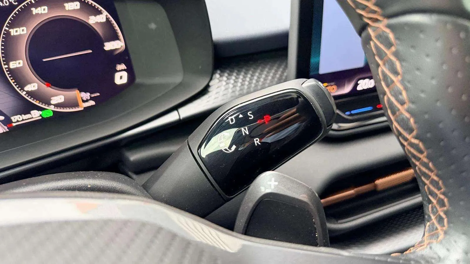 Cupra Terramar 1.5 eTSI DSG - foto 28