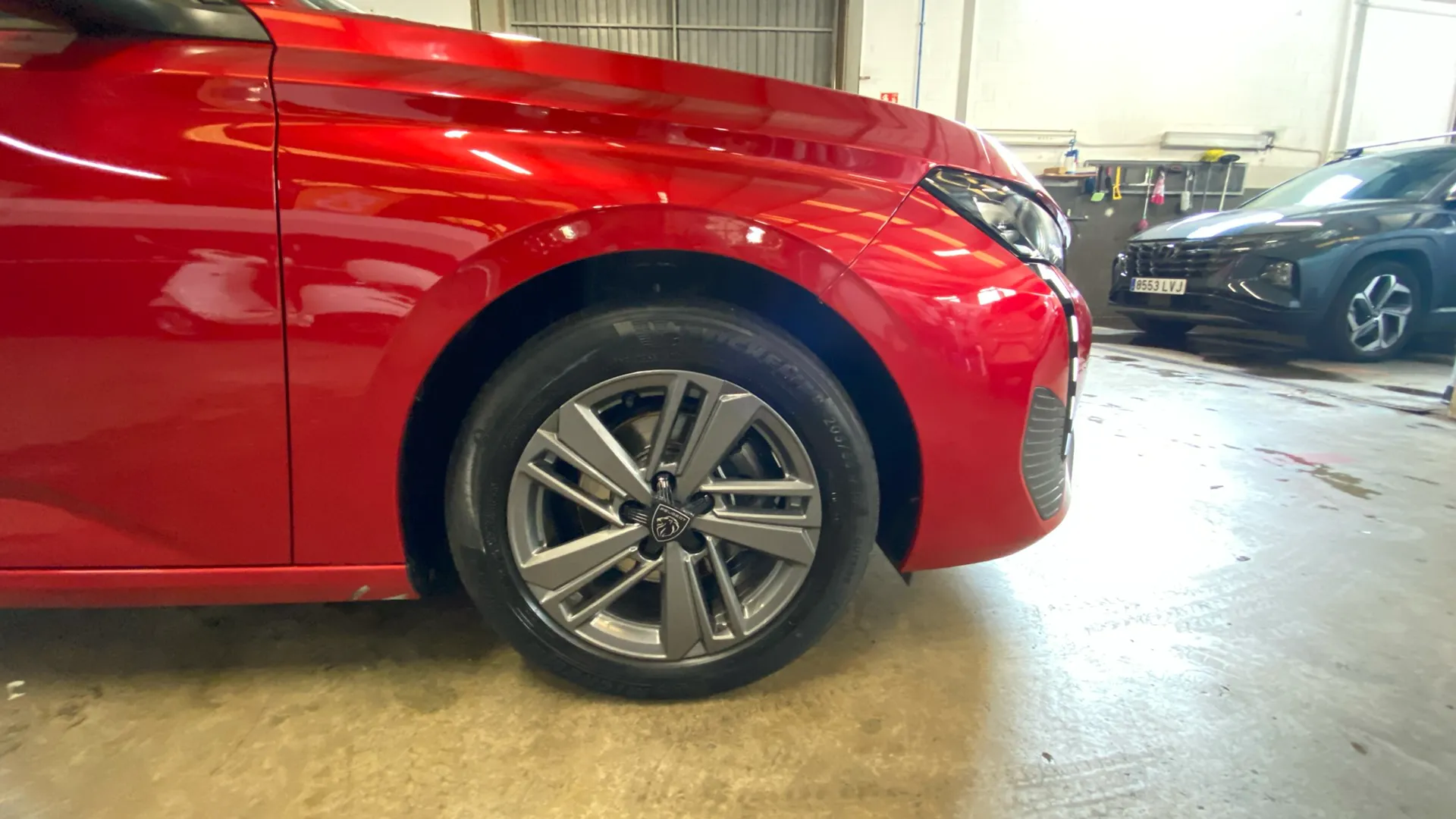 Peugeot 308 Allure PureTech 130 EAT8 - foto 17