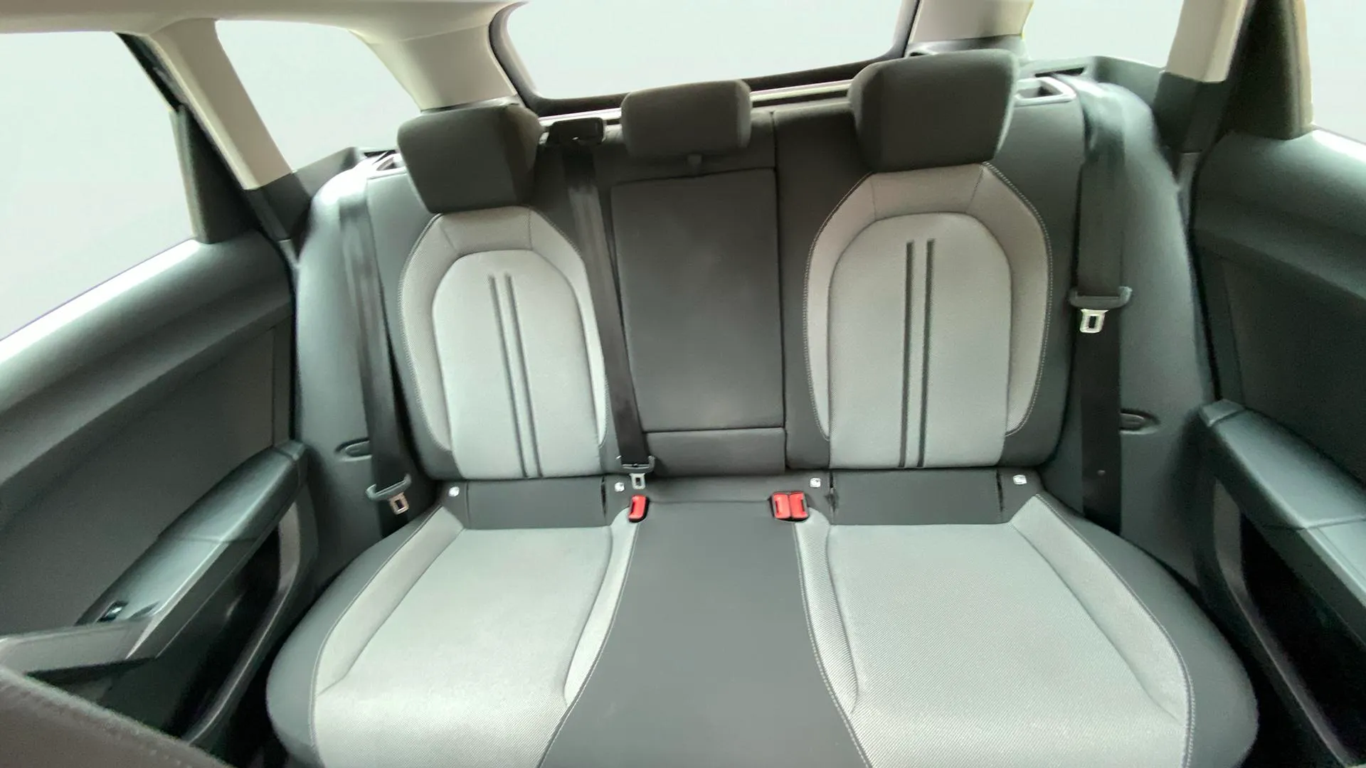 SEAT León SP 1.5 TSI Style 25 Aniversario - foto 16