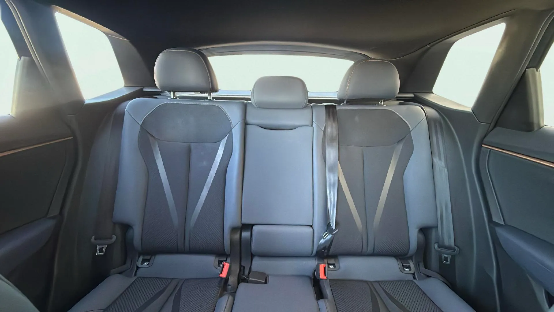 Cupra Terramar 1.5 eTSI DSG - foto 9