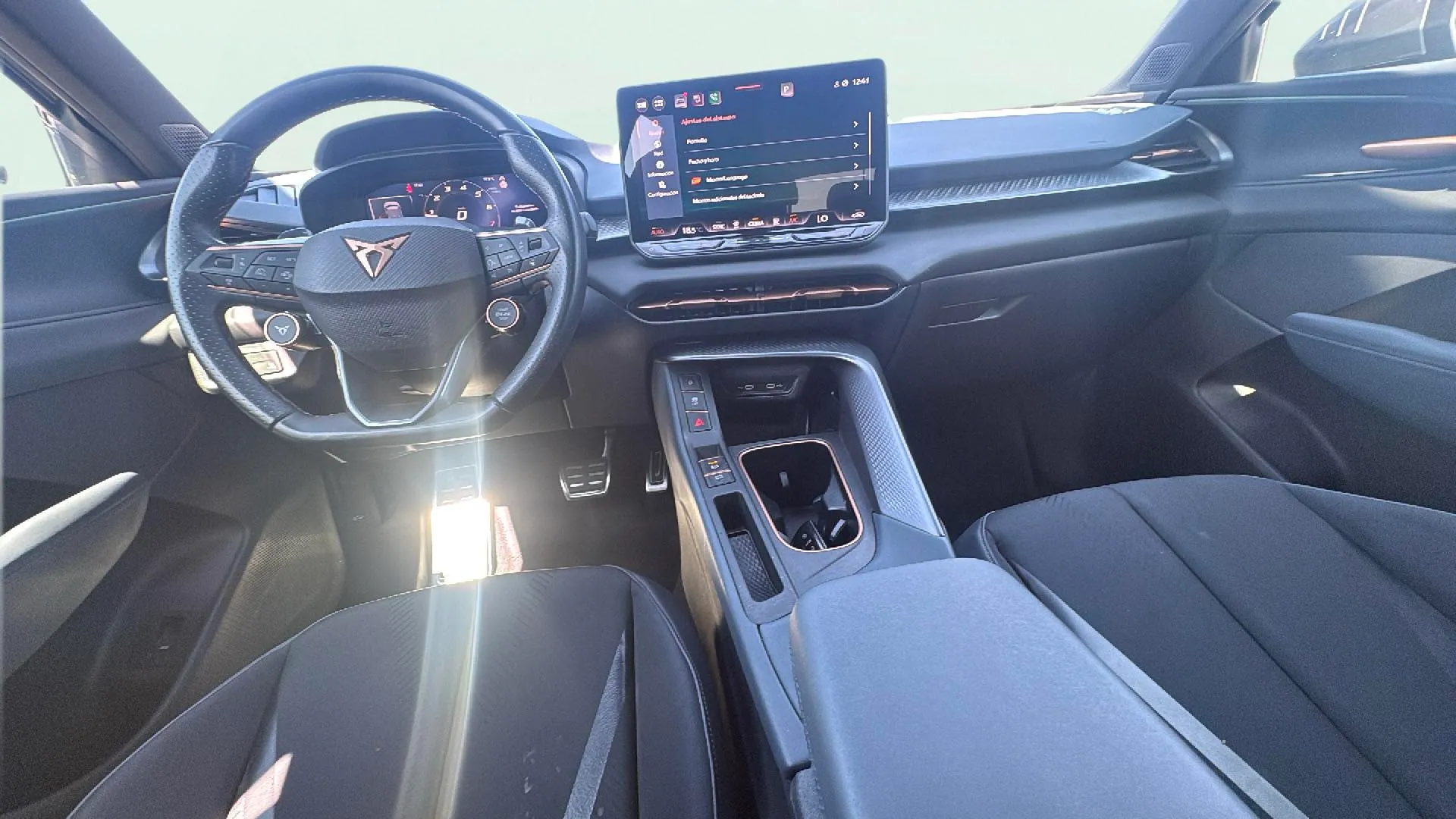 Cupra Terramar 1.5 eTSI DSG - foto 13
