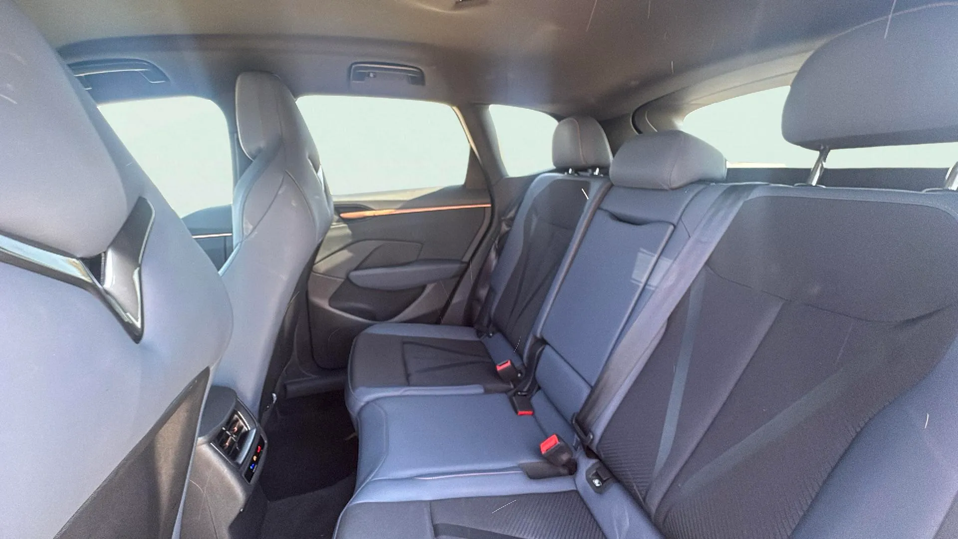 Cupra Terramar 1.5 eTSI DSG - foto 18