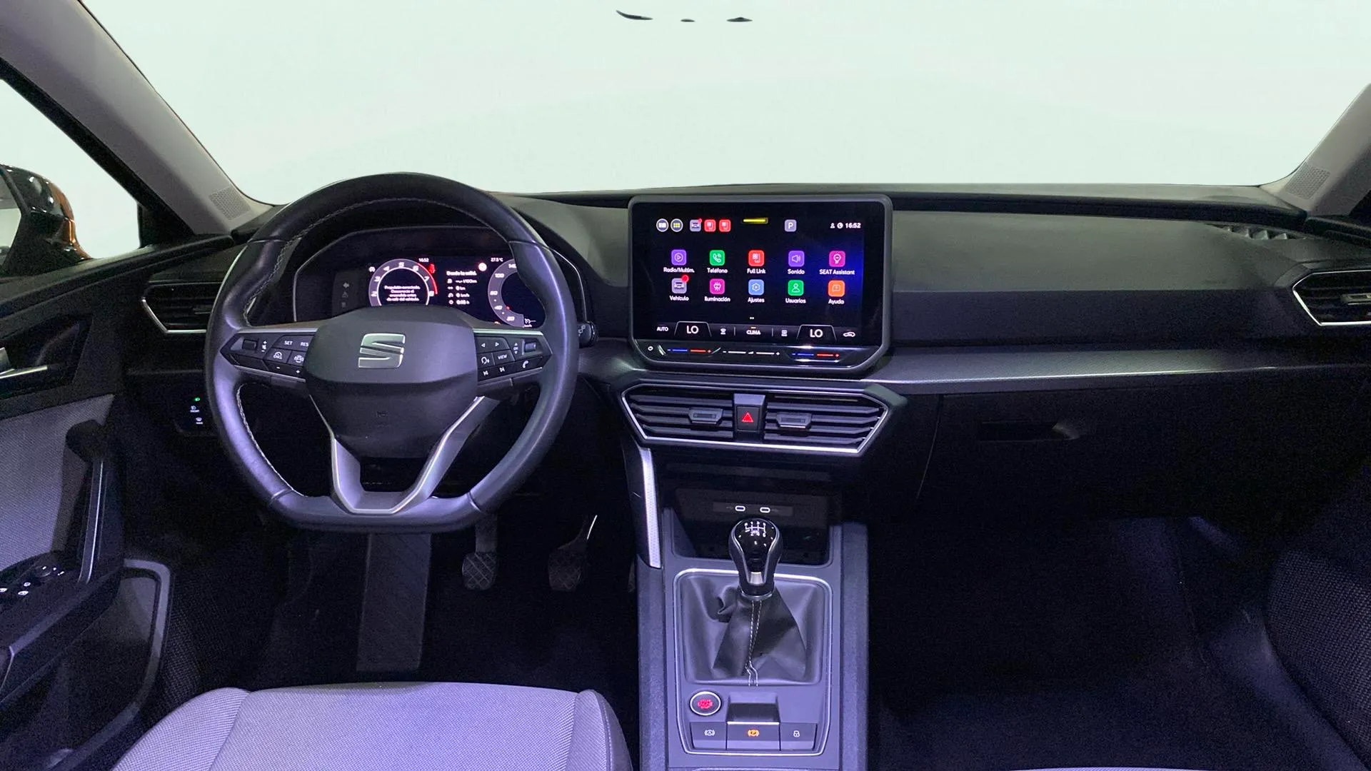 SEAT León 1.5 TSI Style 25 Aniversario - foto 12