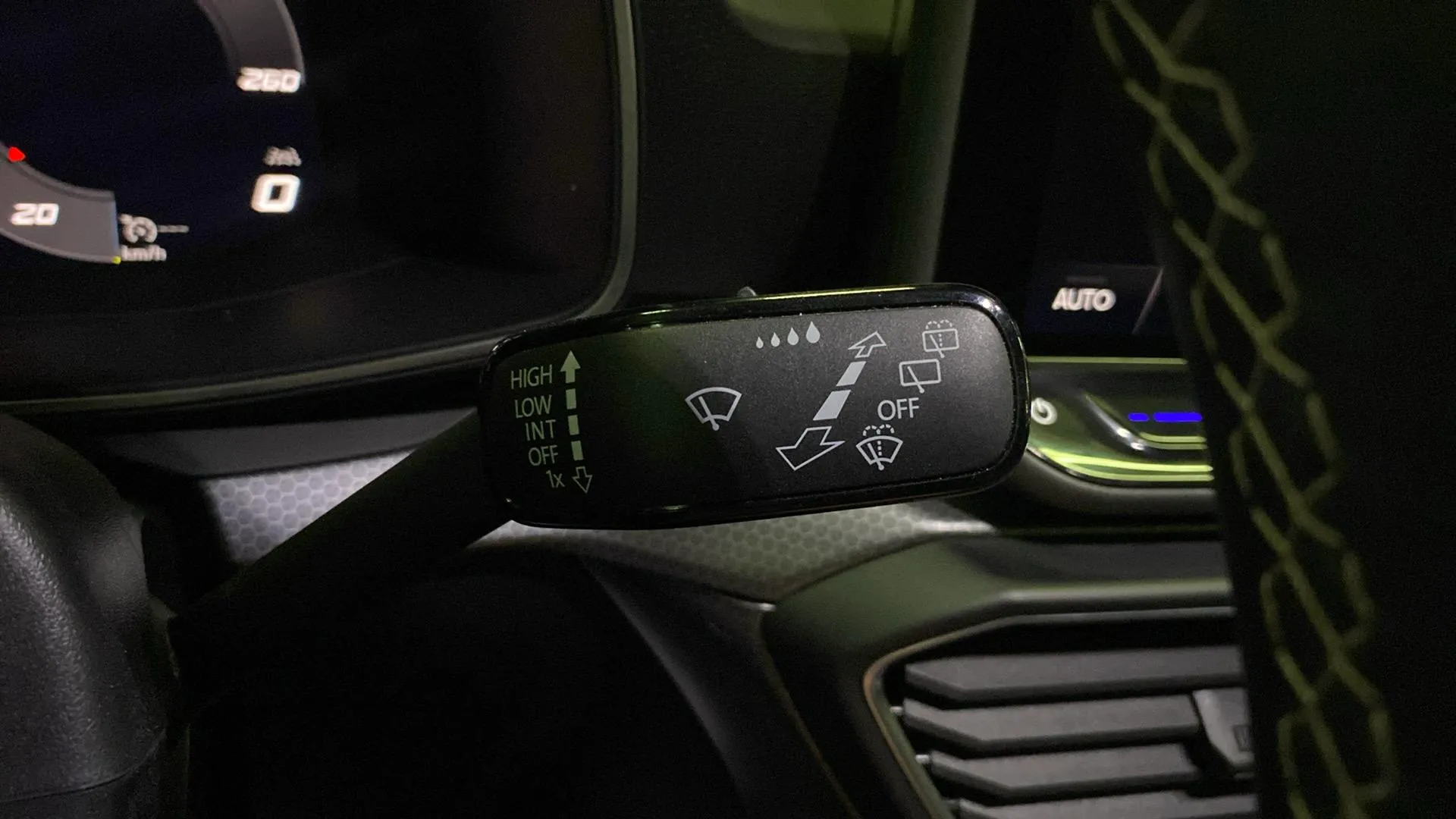 SEAT León 1.5 TSI Style 25 Aniversario - foto 17