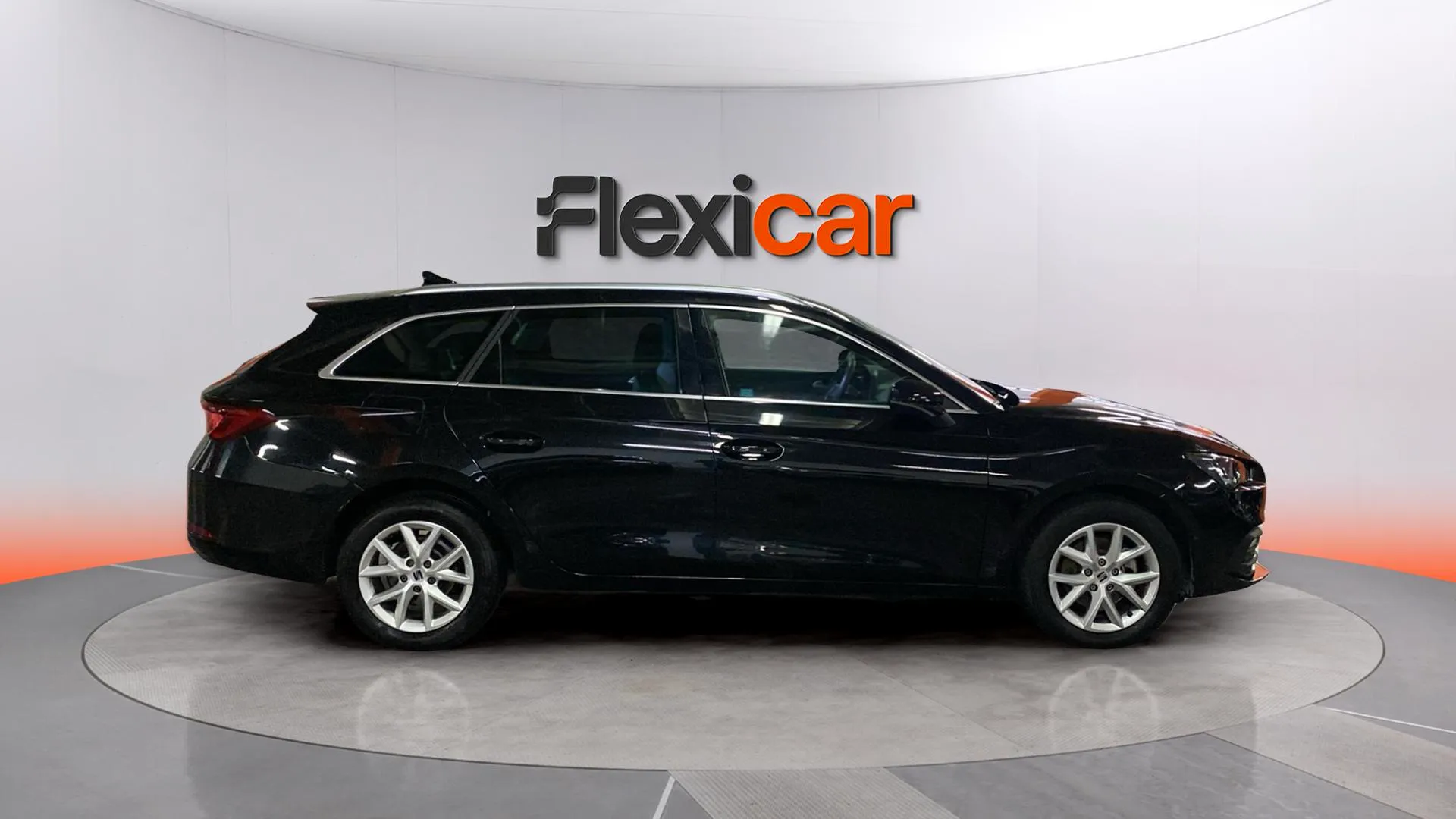 SEAT León 1.5 TSI Style 25 Aniversario - foto 4