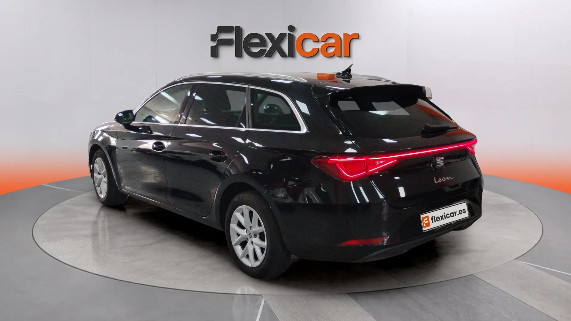 SEAT León SP 1.5 TSI Style 25 Aniversario - foto 4