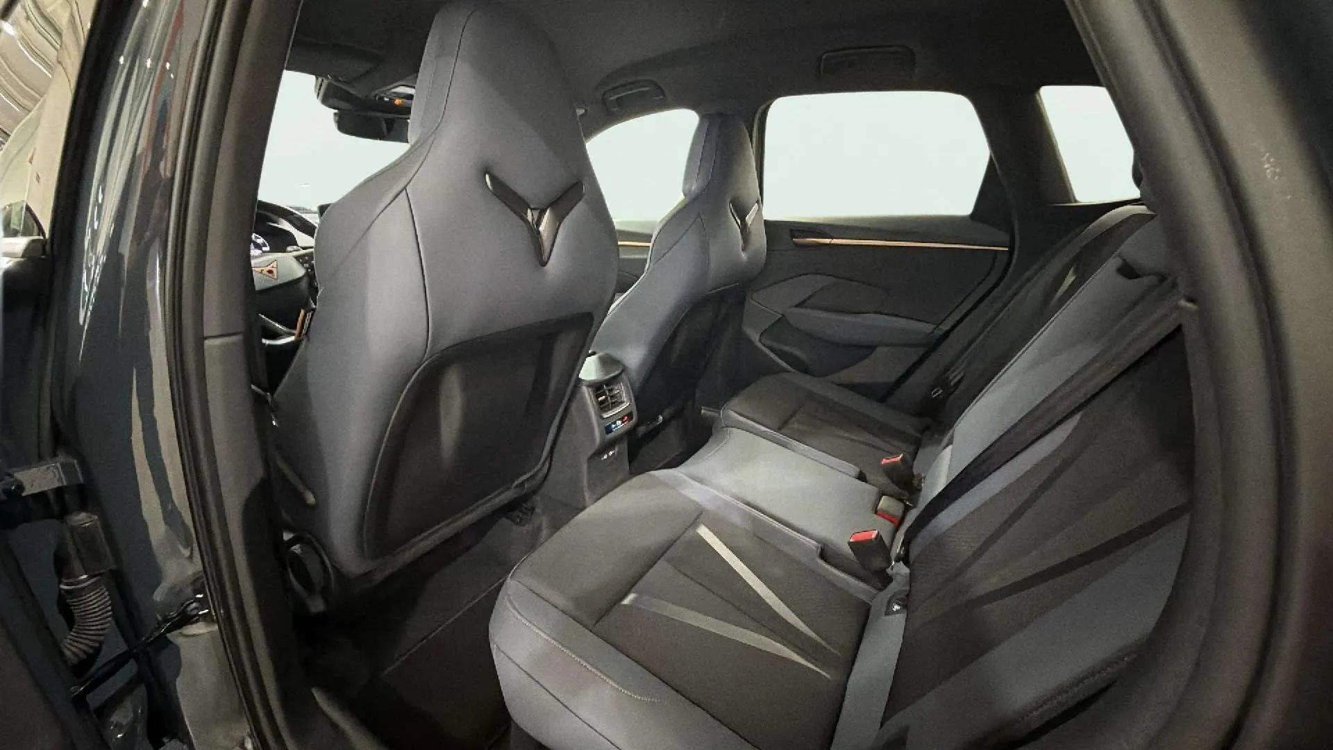 Cupra Terramar 1.5 eTSI DSG - foto 15