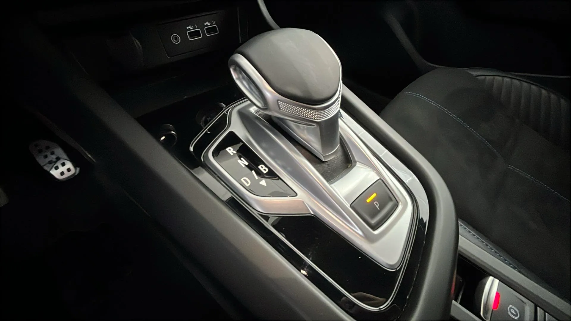 Renault Arkana Esprit Alpine E-Tech full hybrid - foto 30
