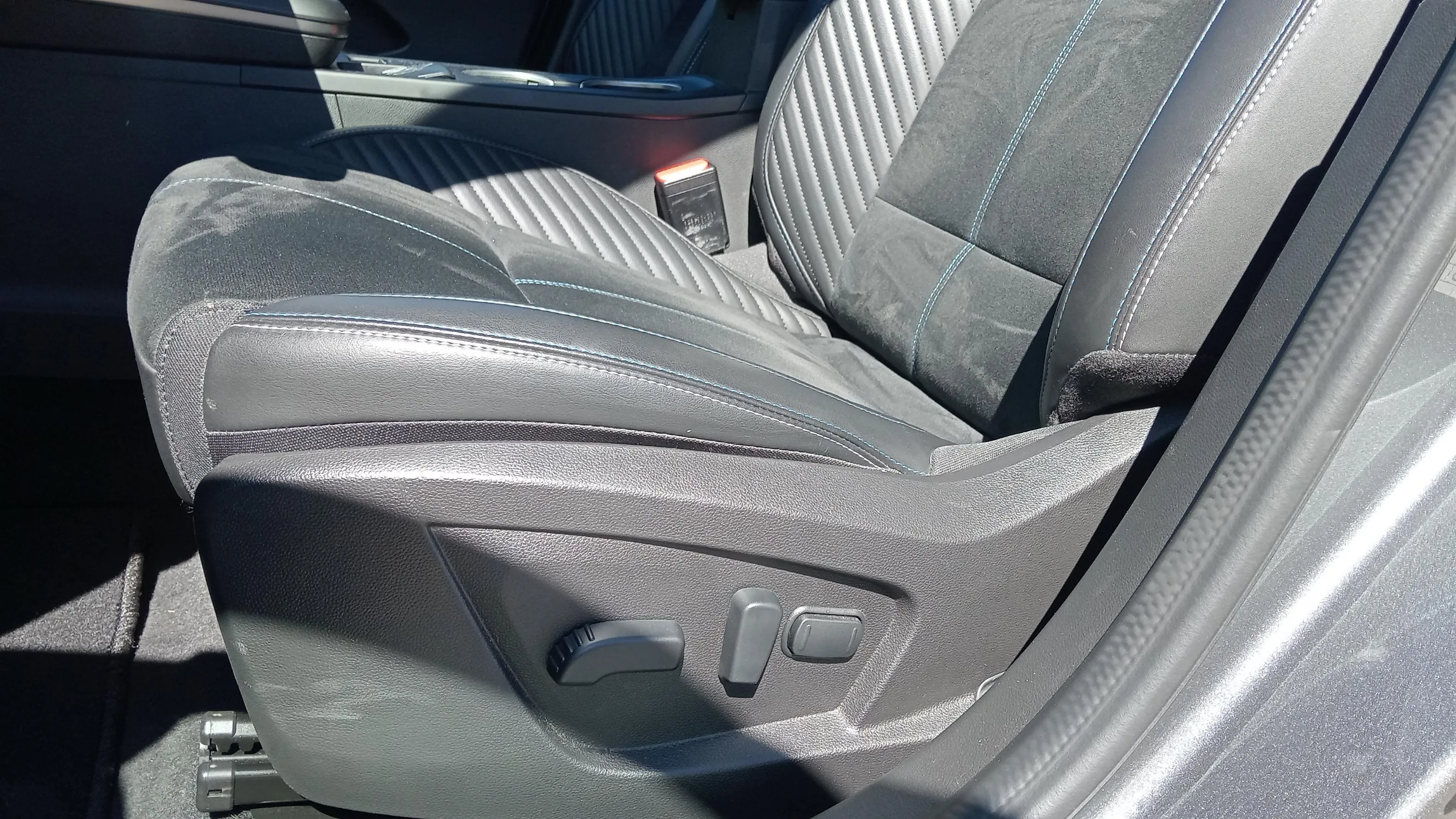 Renault Arkana Esprit Alpine full hybrid E-Tech - foto 22