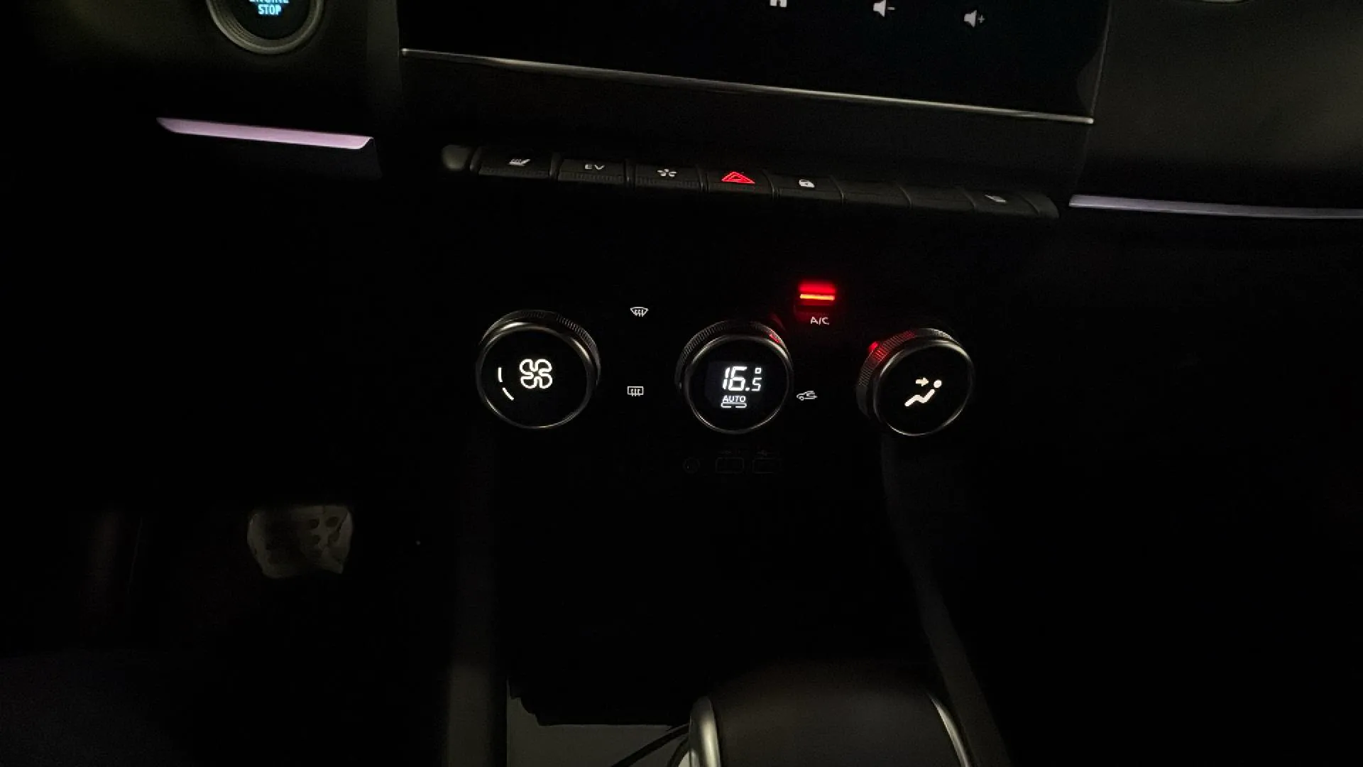 Renault Arkana Techno full hybrid E-Tech - foto 24
