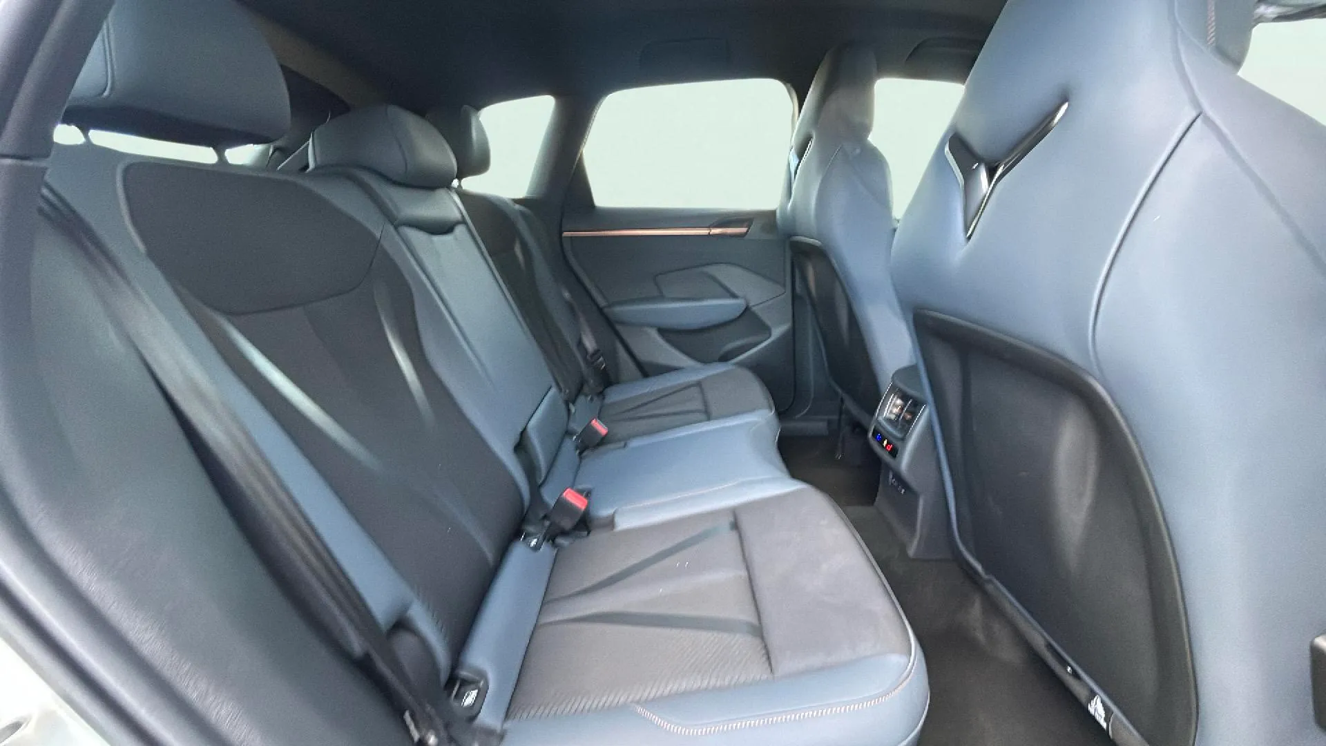 Cupra Terramar 1.5 eTSI DSG - foto 17